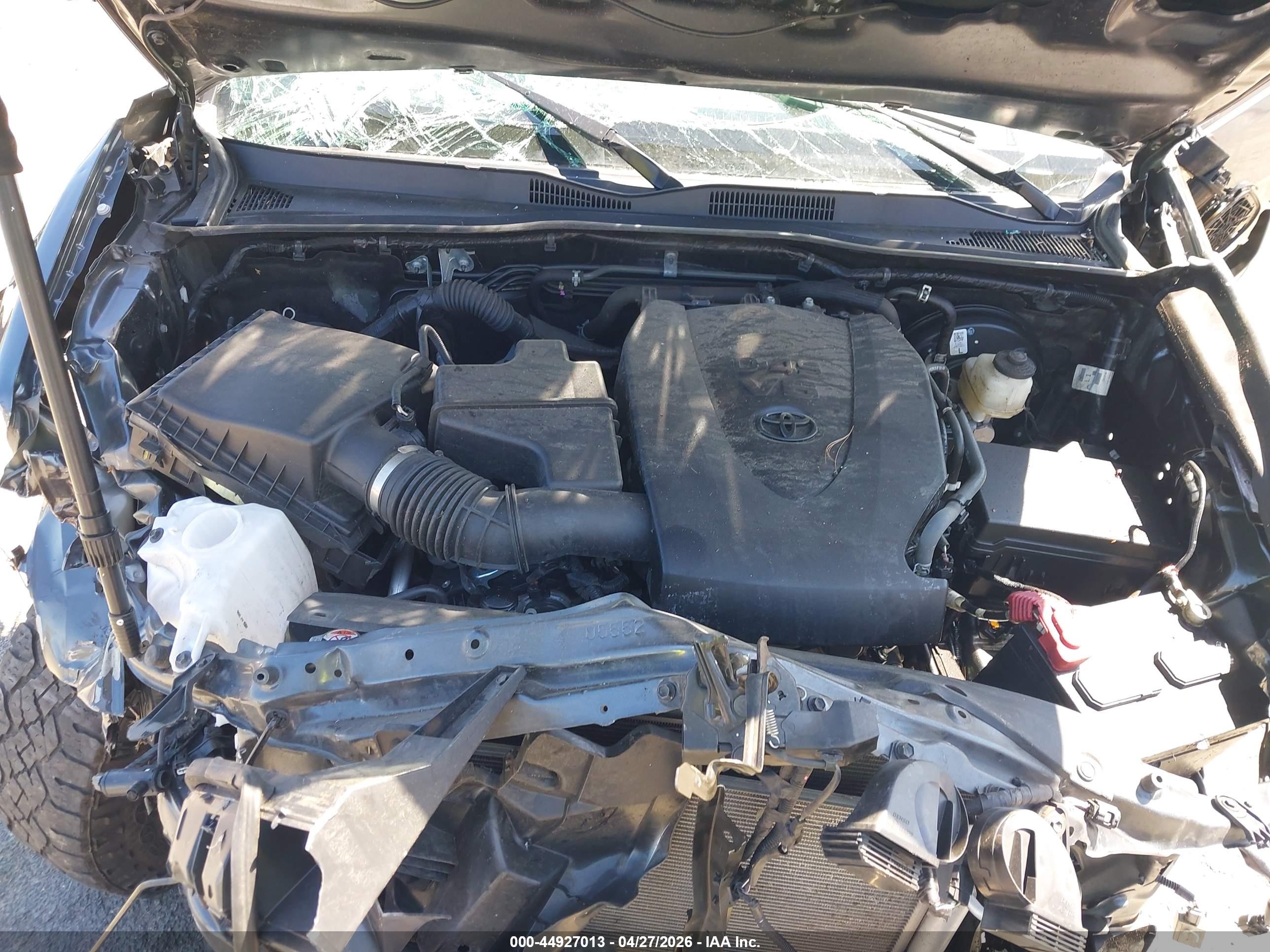 TOYOTA TACOMA image 10