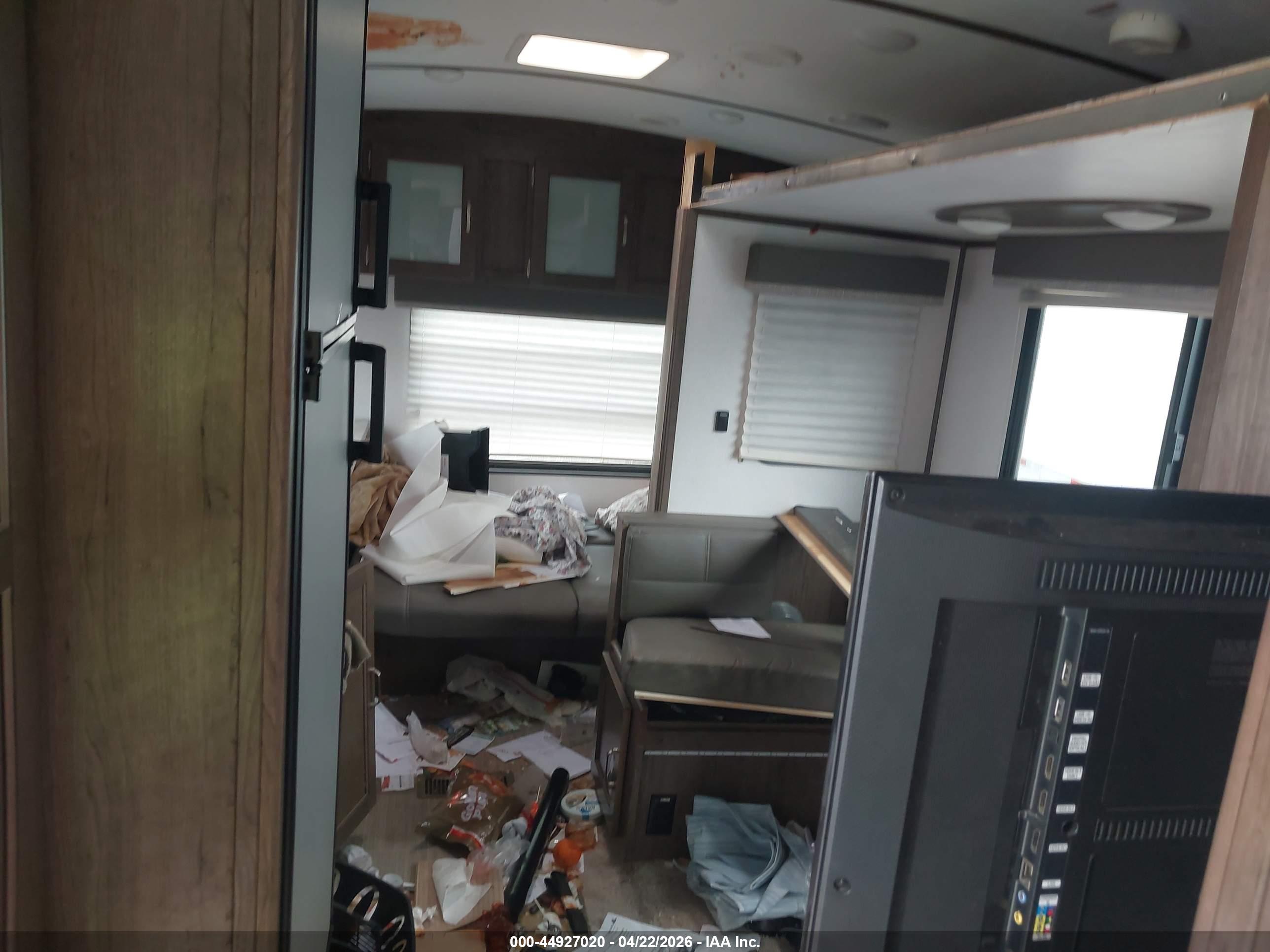 KEYSTONE RV image 8