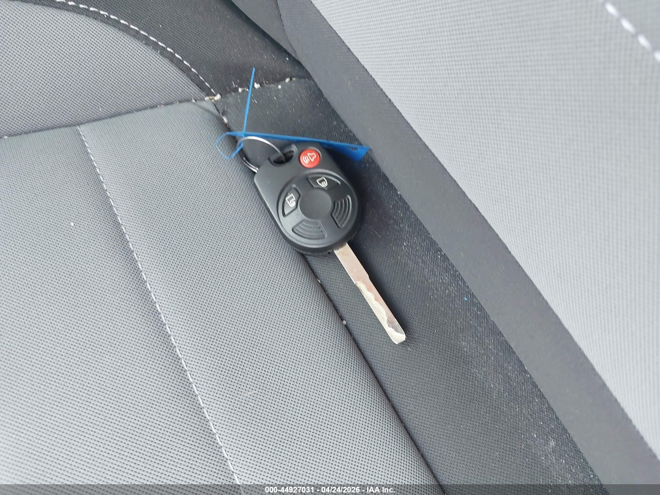 FORD ESCAPE image 11