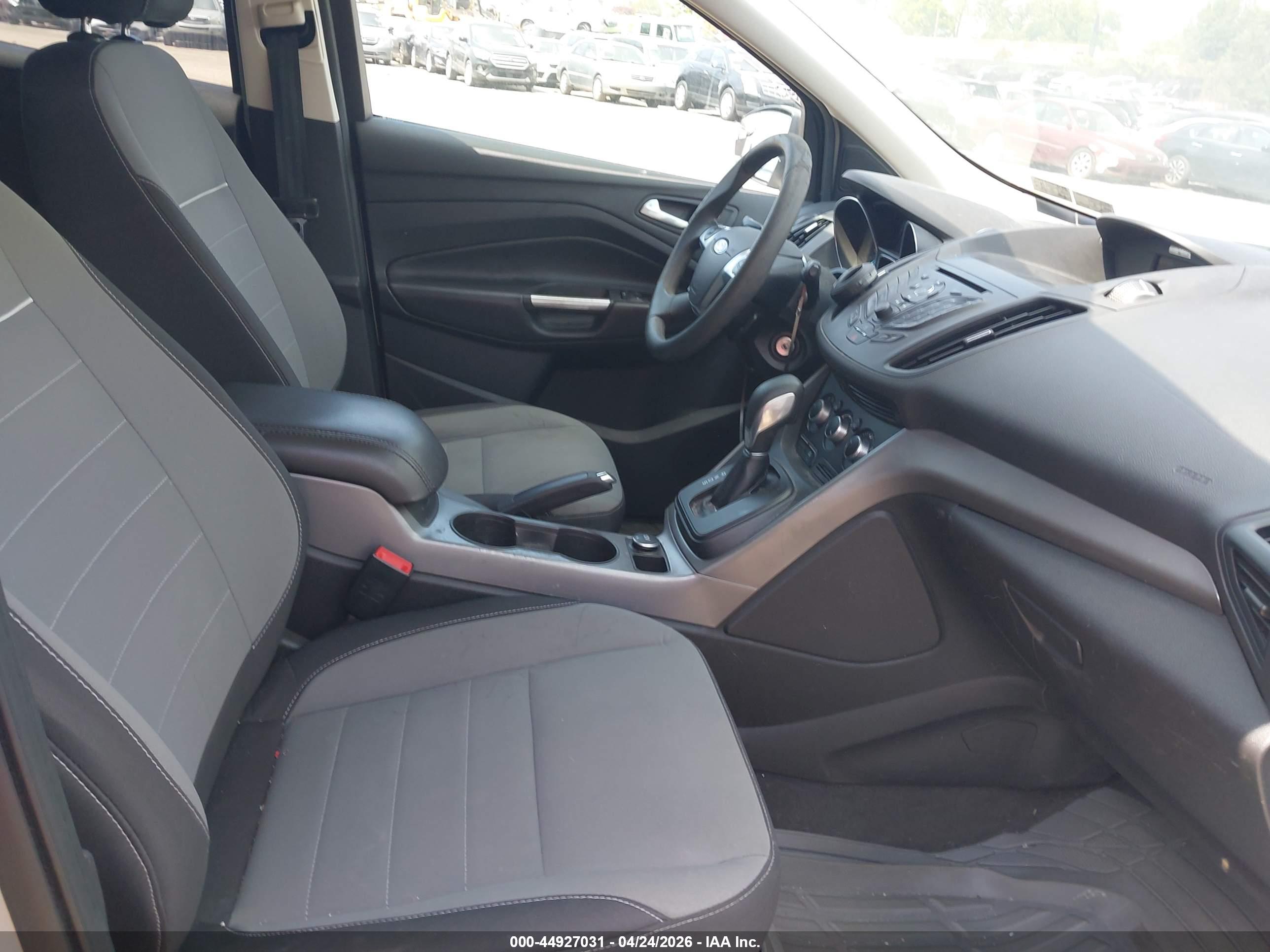 FORD ESCAPE image 5
