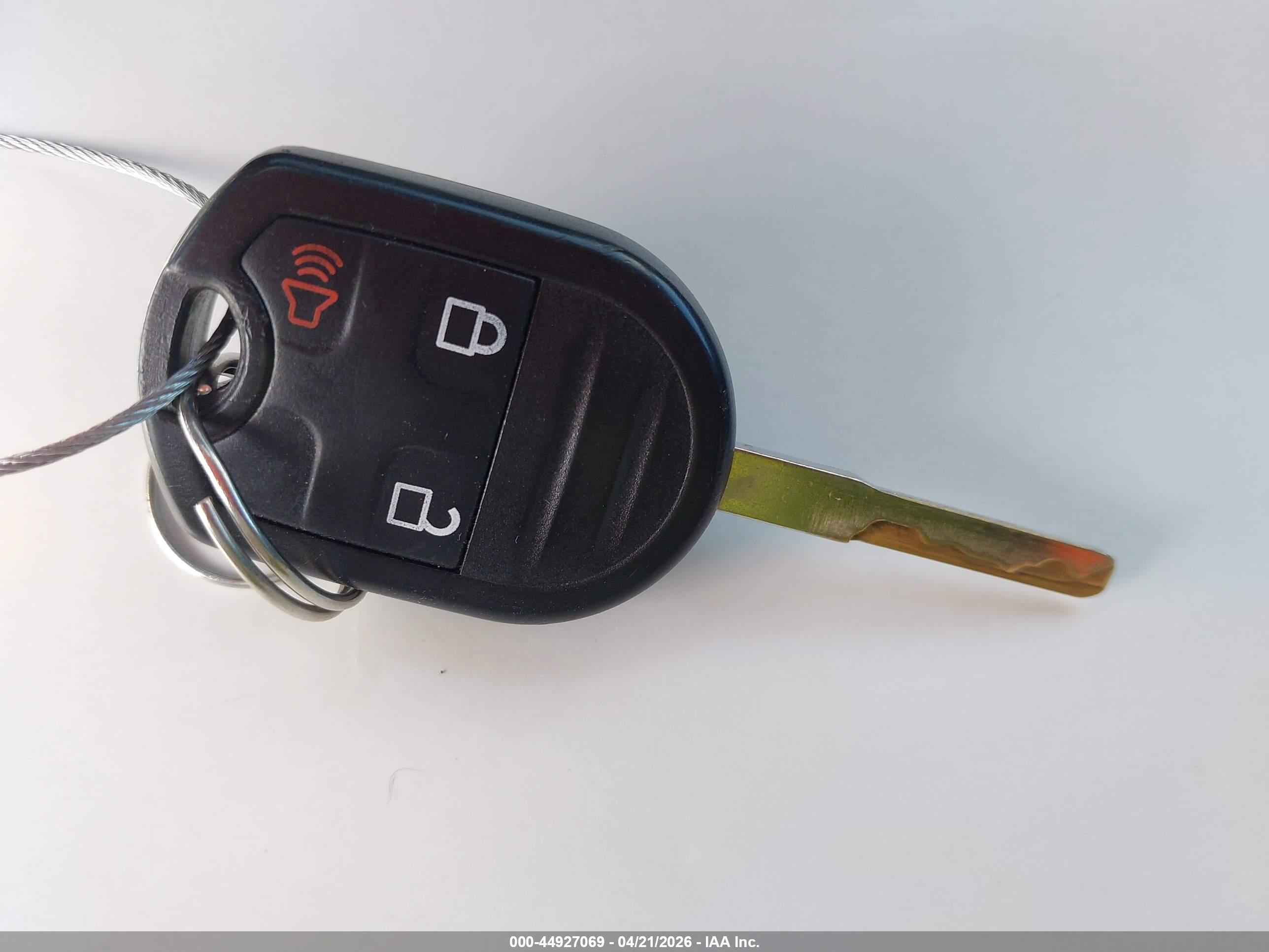 FORD ESCAPE image 11