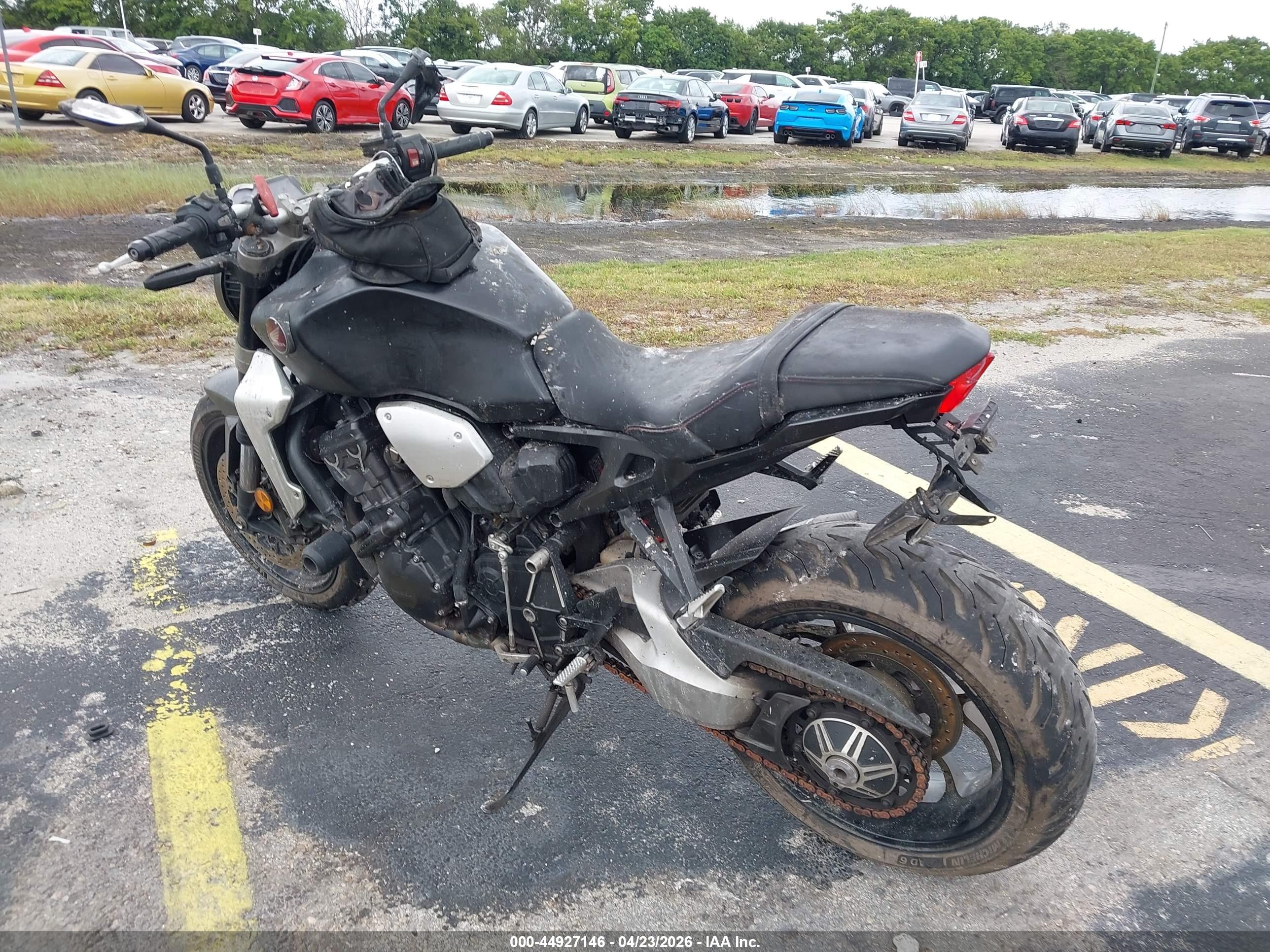 HONDA CB1000 image 3