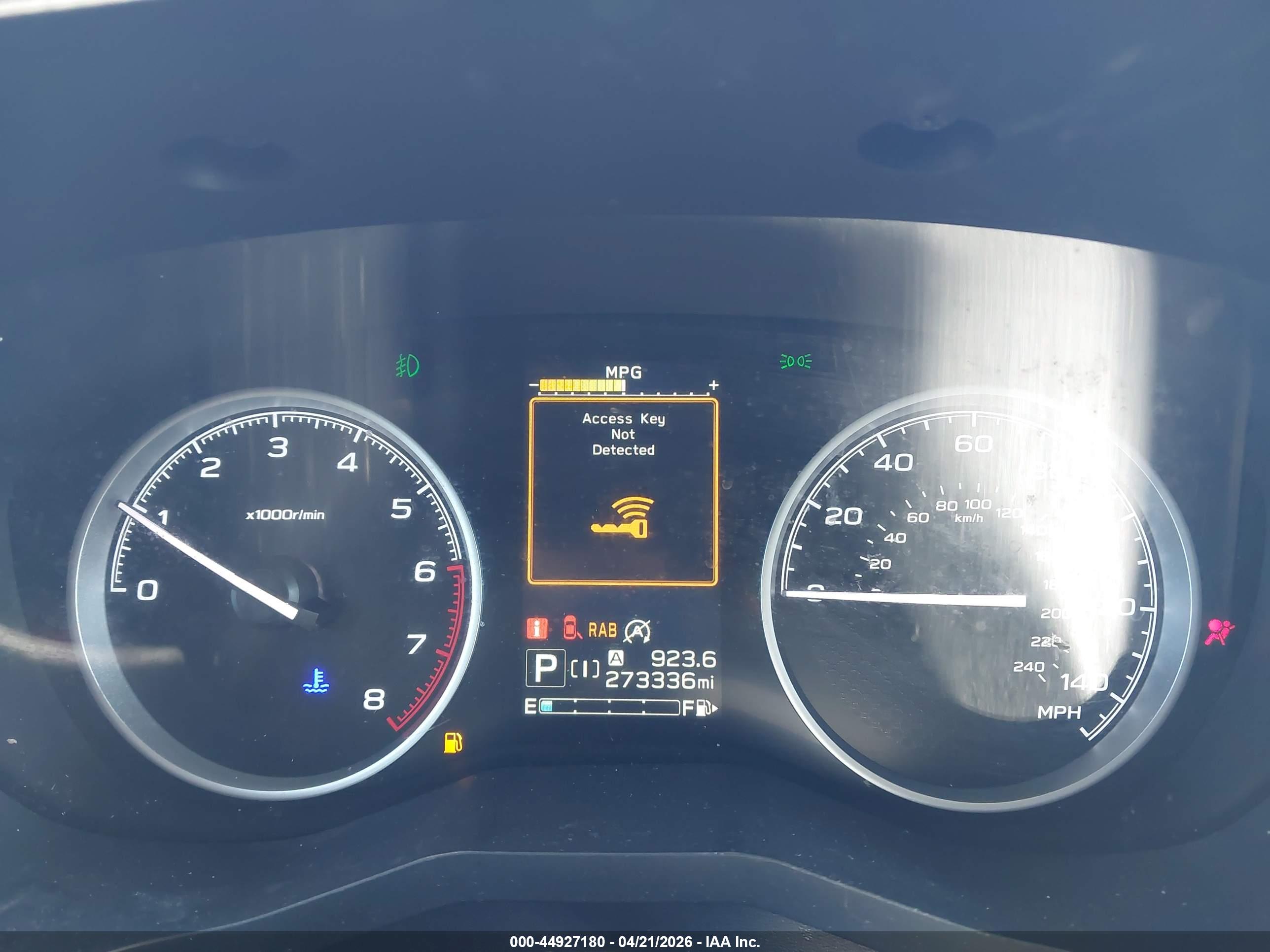 SUBARU FORESTER image 7