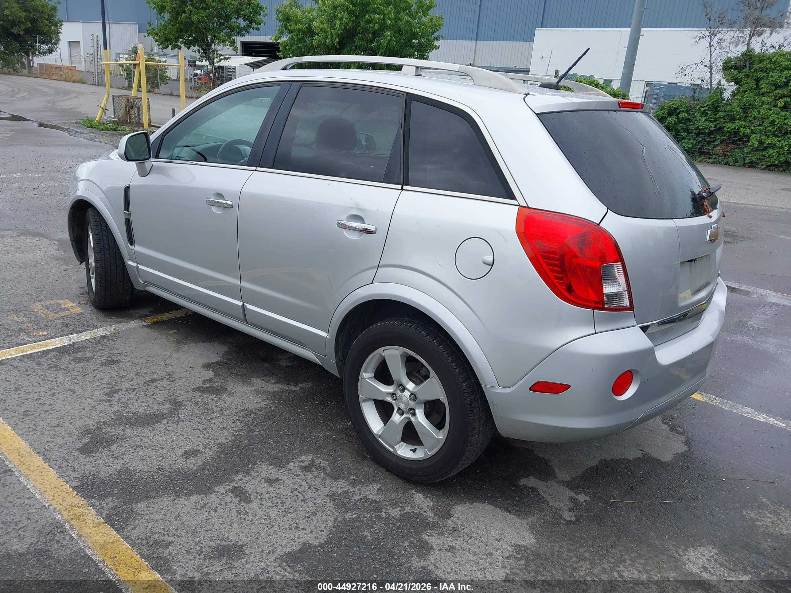 CHEVROLET CAPTIVA image 3