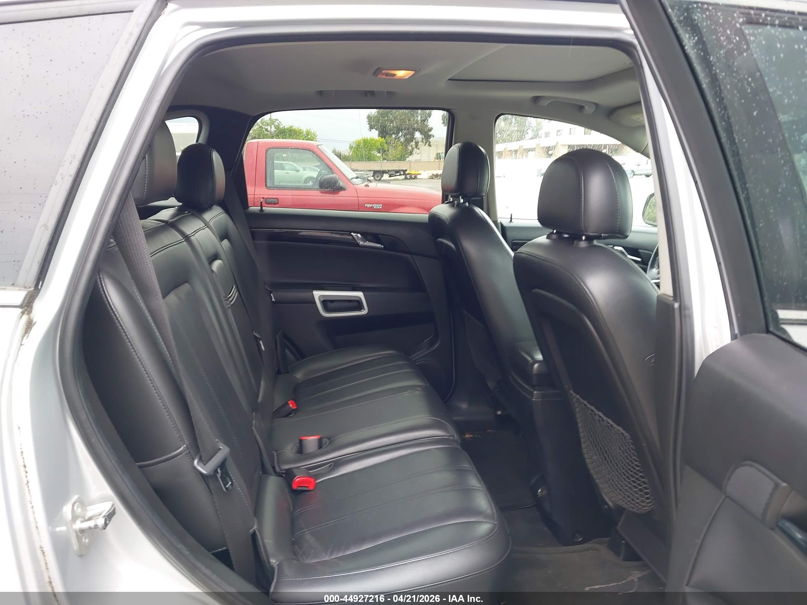CHEVROLET CAPTIVA image 8
