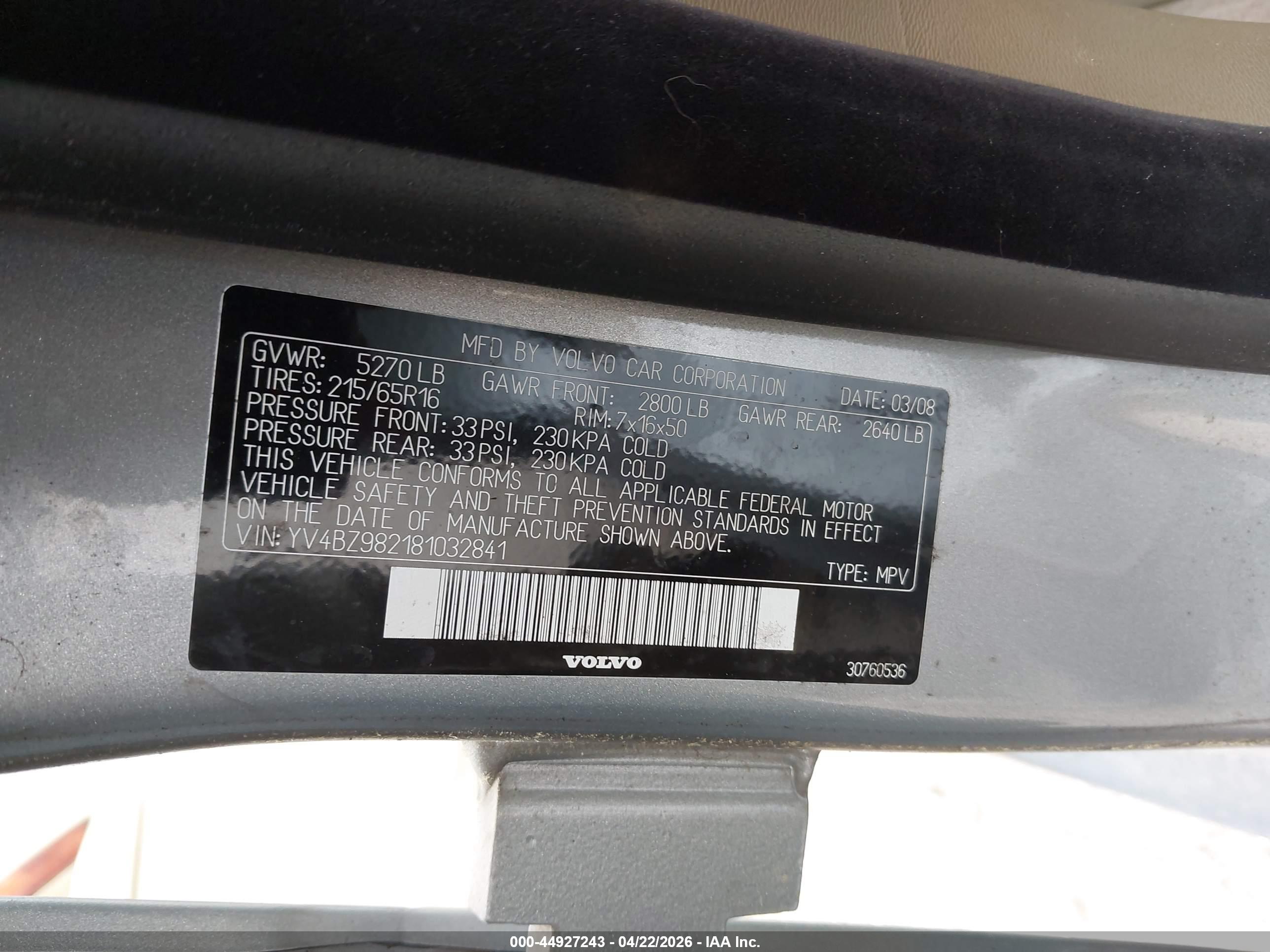 VOLVO XC70 image 9