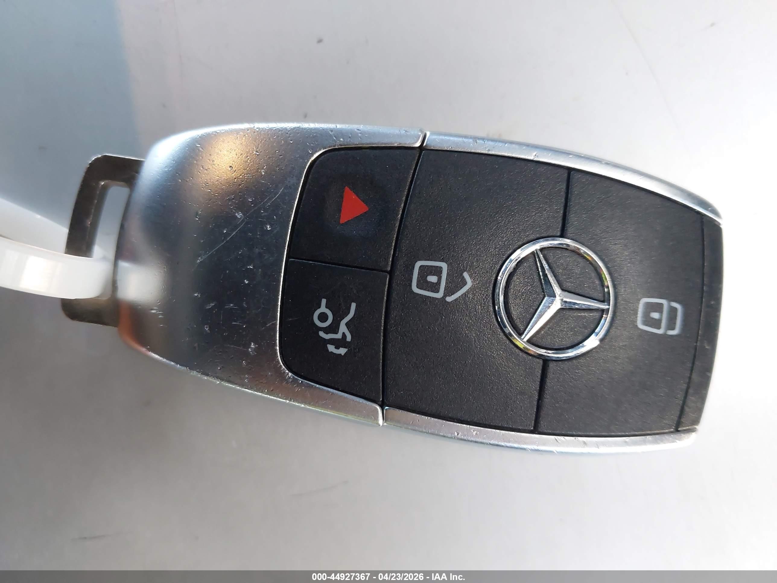 MERCEDES-BENZ A image 11