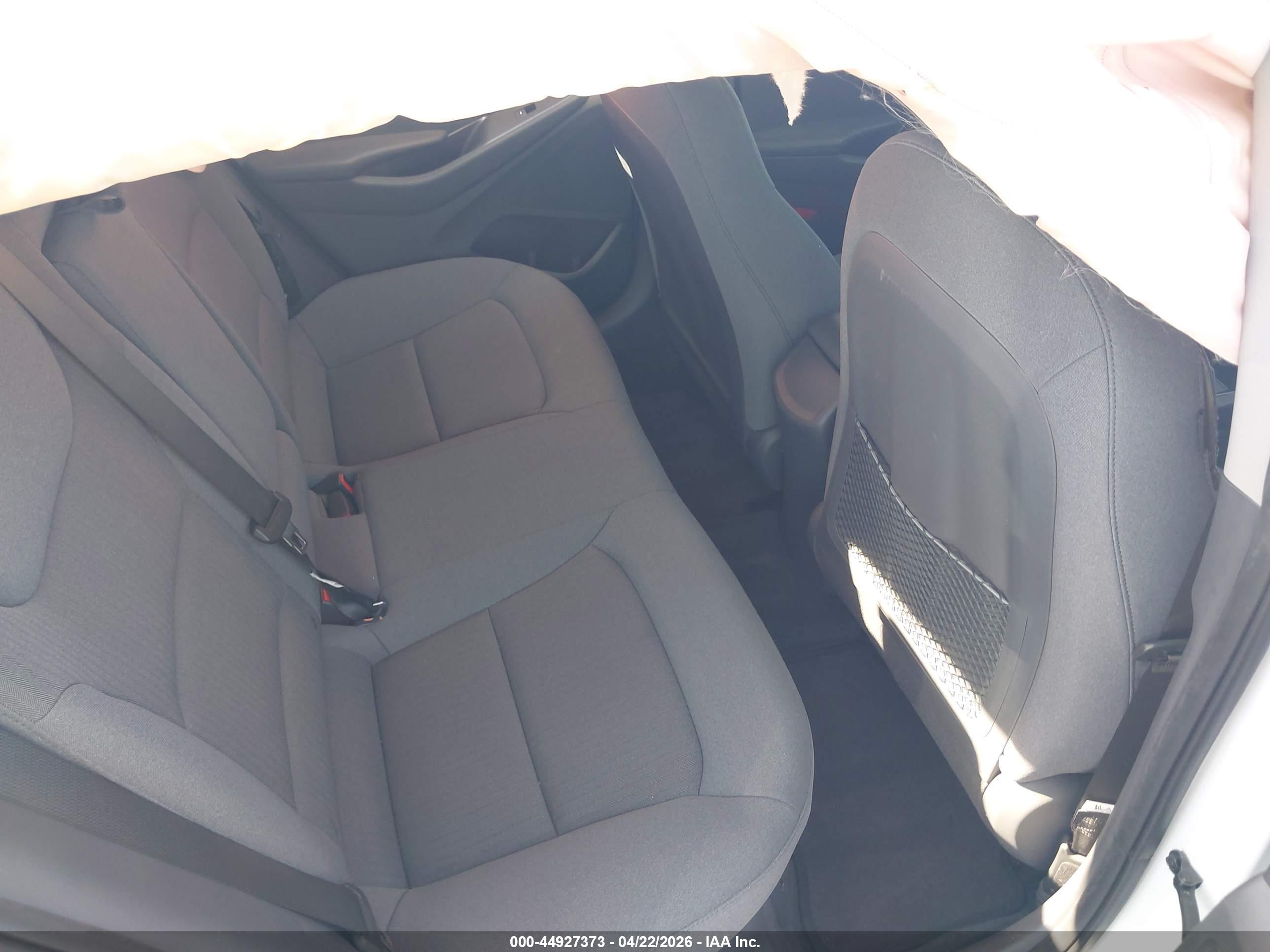 HYUNDAI IONIQ image 8