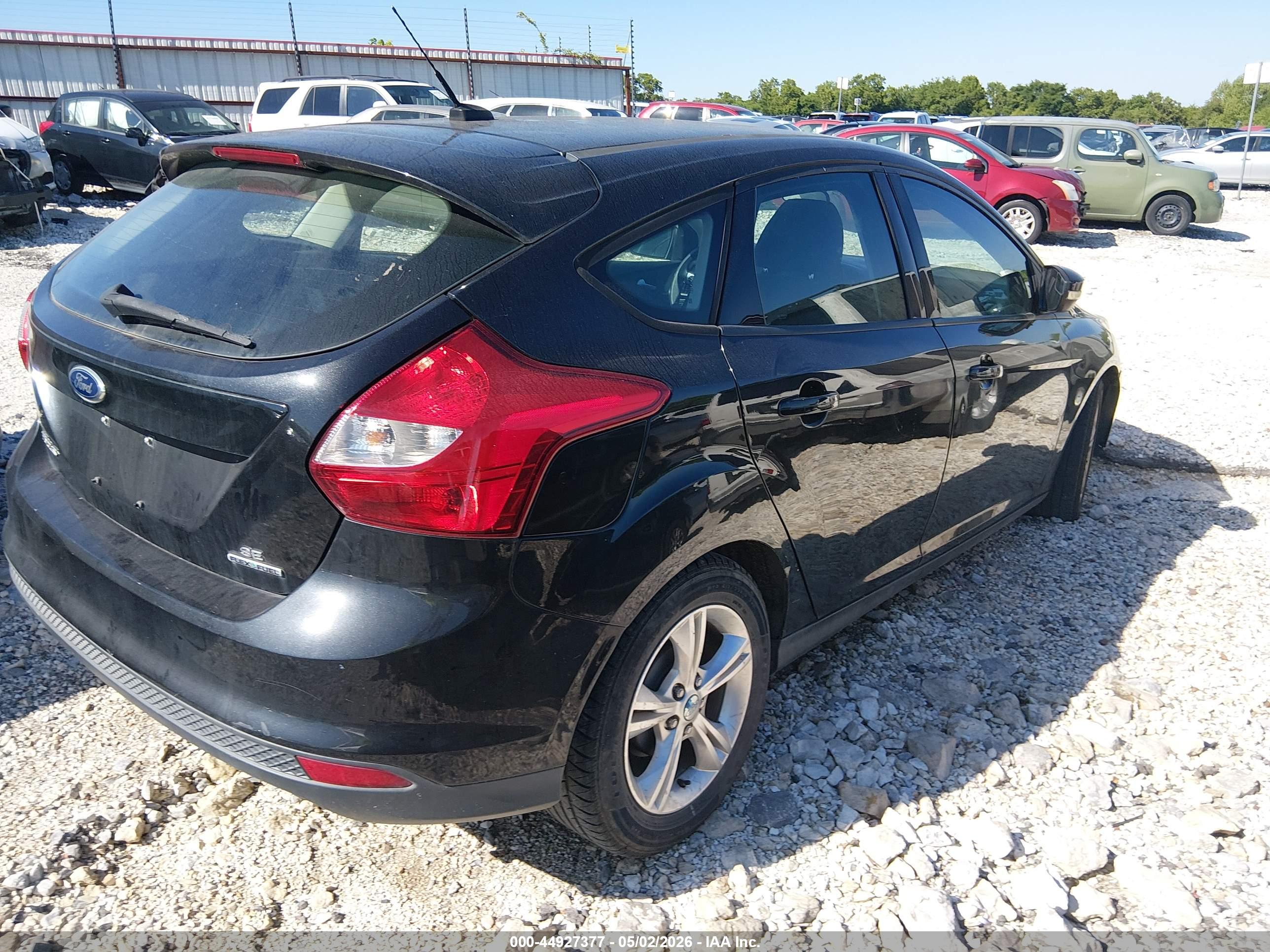 FORD FOCUS image 4