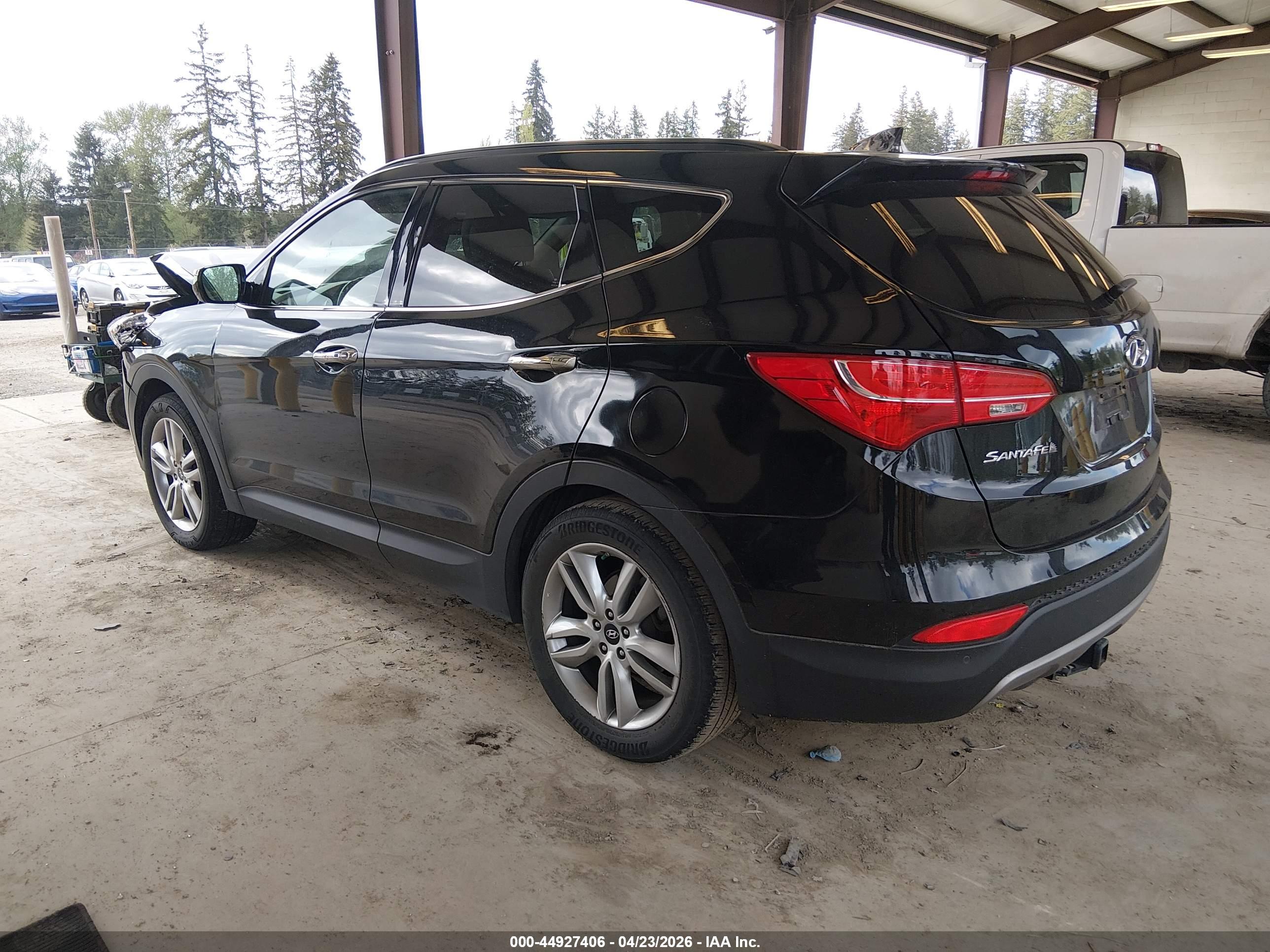 HYUNDAI SANTA image 3