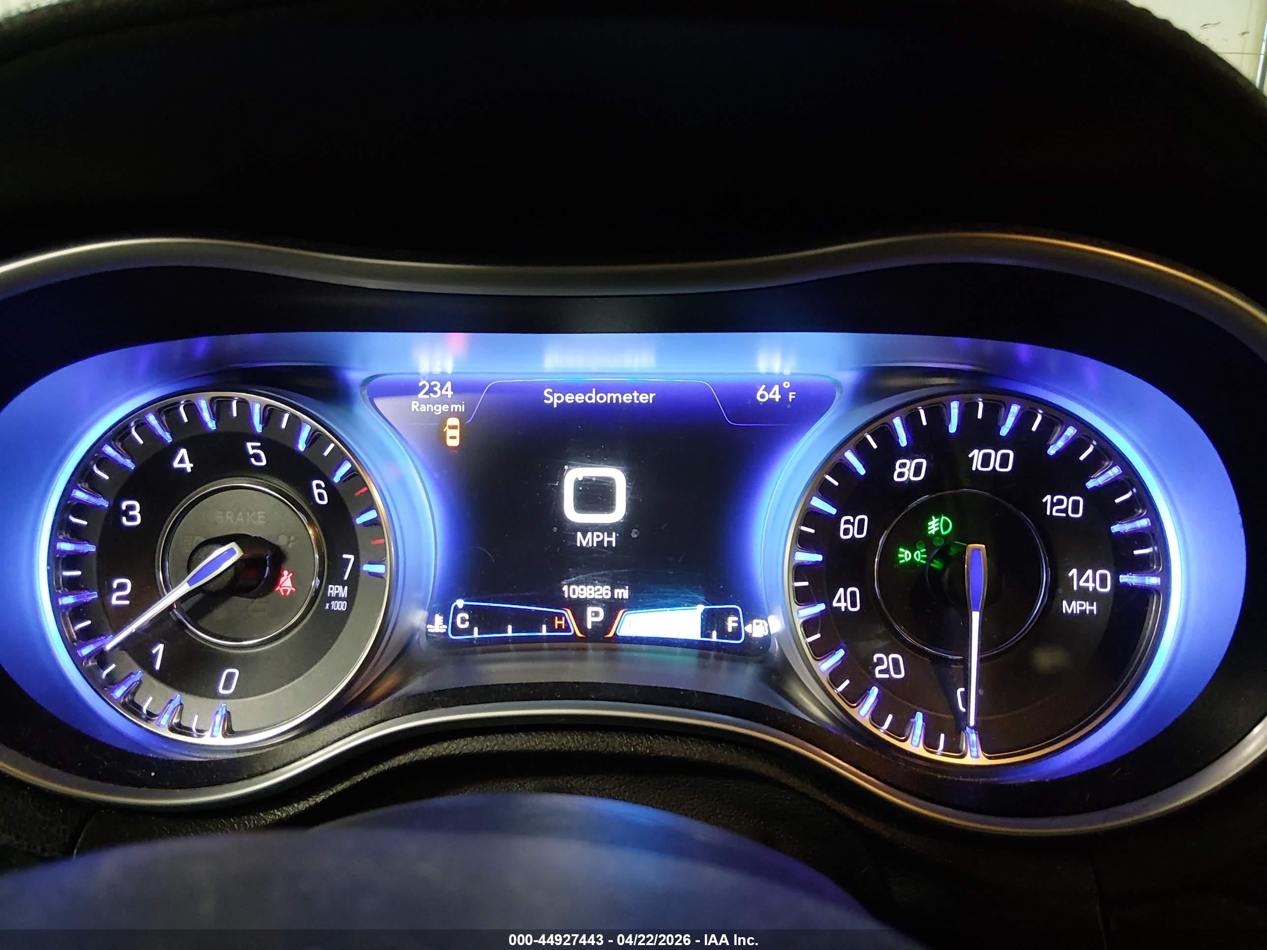 CHRYSLER 300C image 7