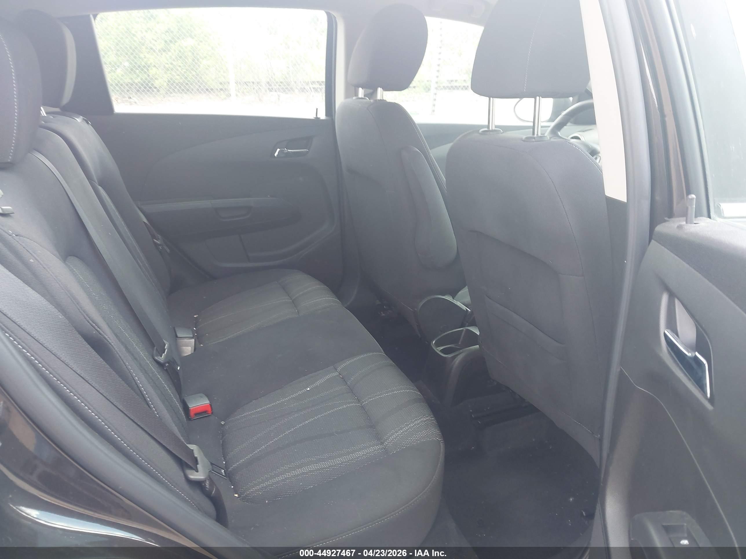 CHEVROLET SONIC image 8