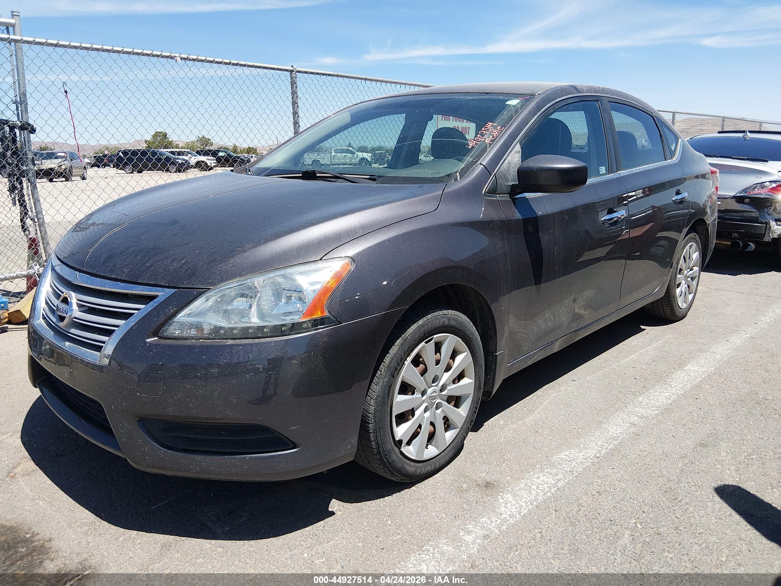NISSAN SENTRA image 2
