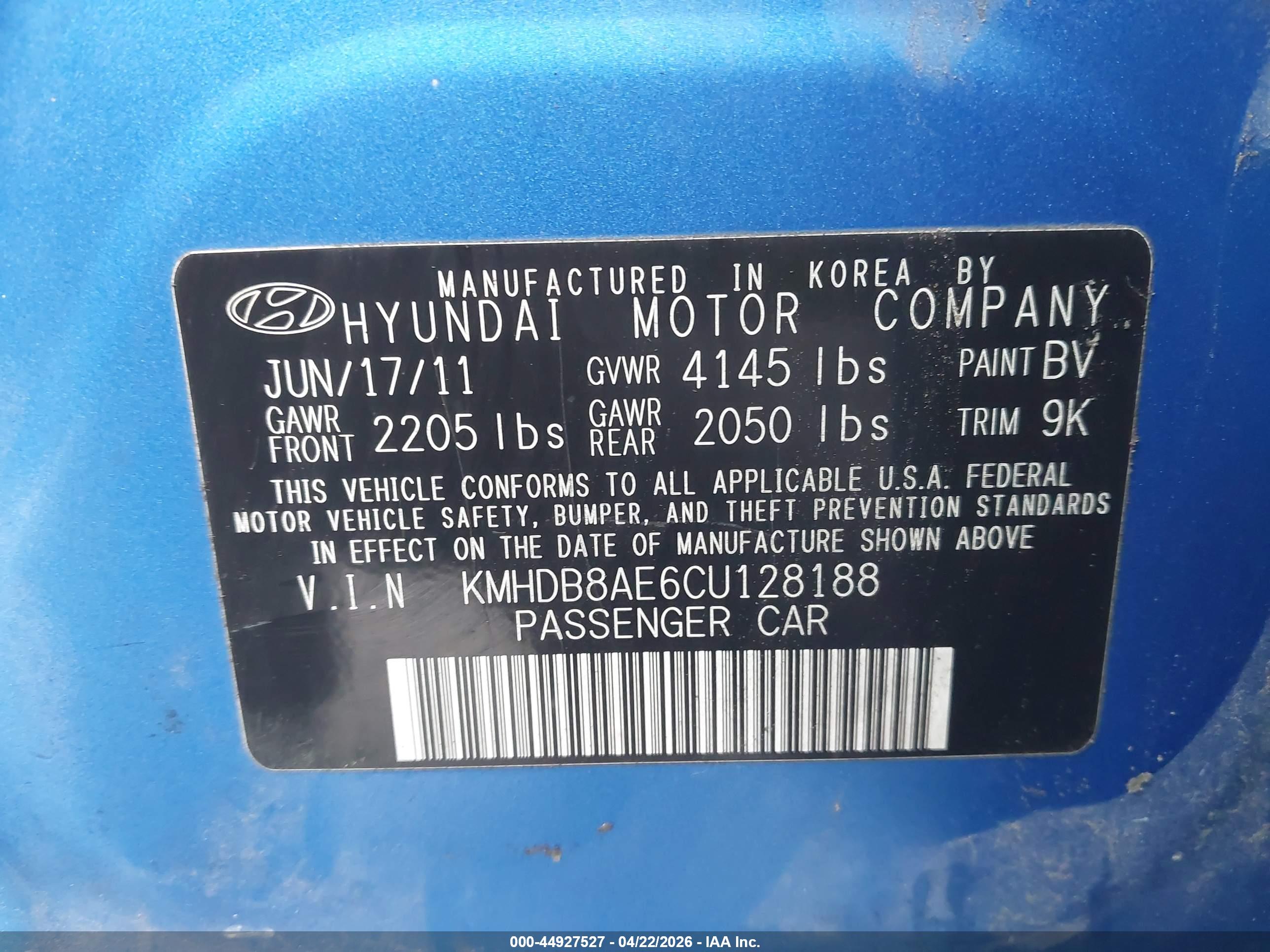 HYUNDAI ELANTRA image 9
