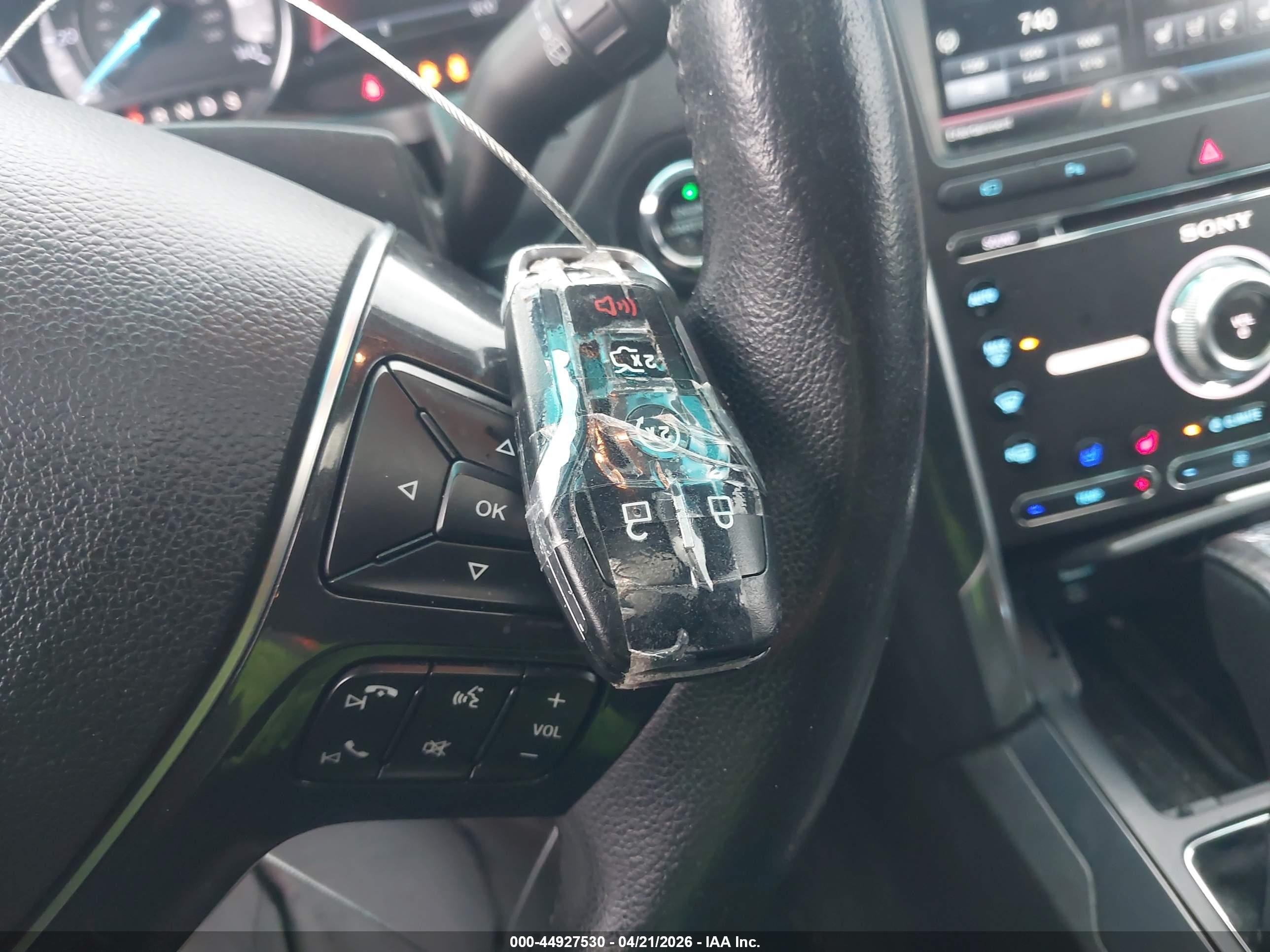 FORD EXPLORER image 11