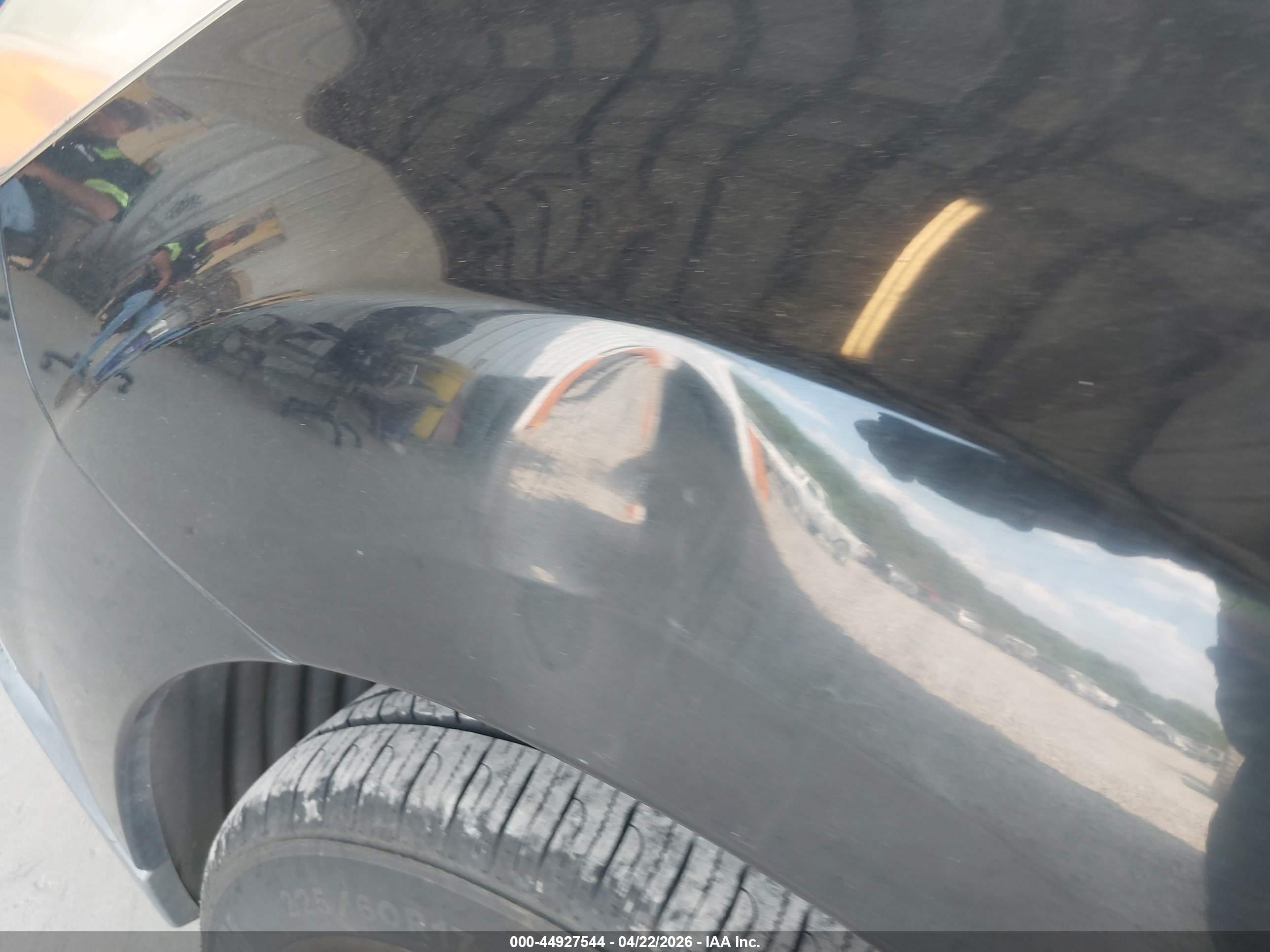 SUBARU OUTBACK image 6