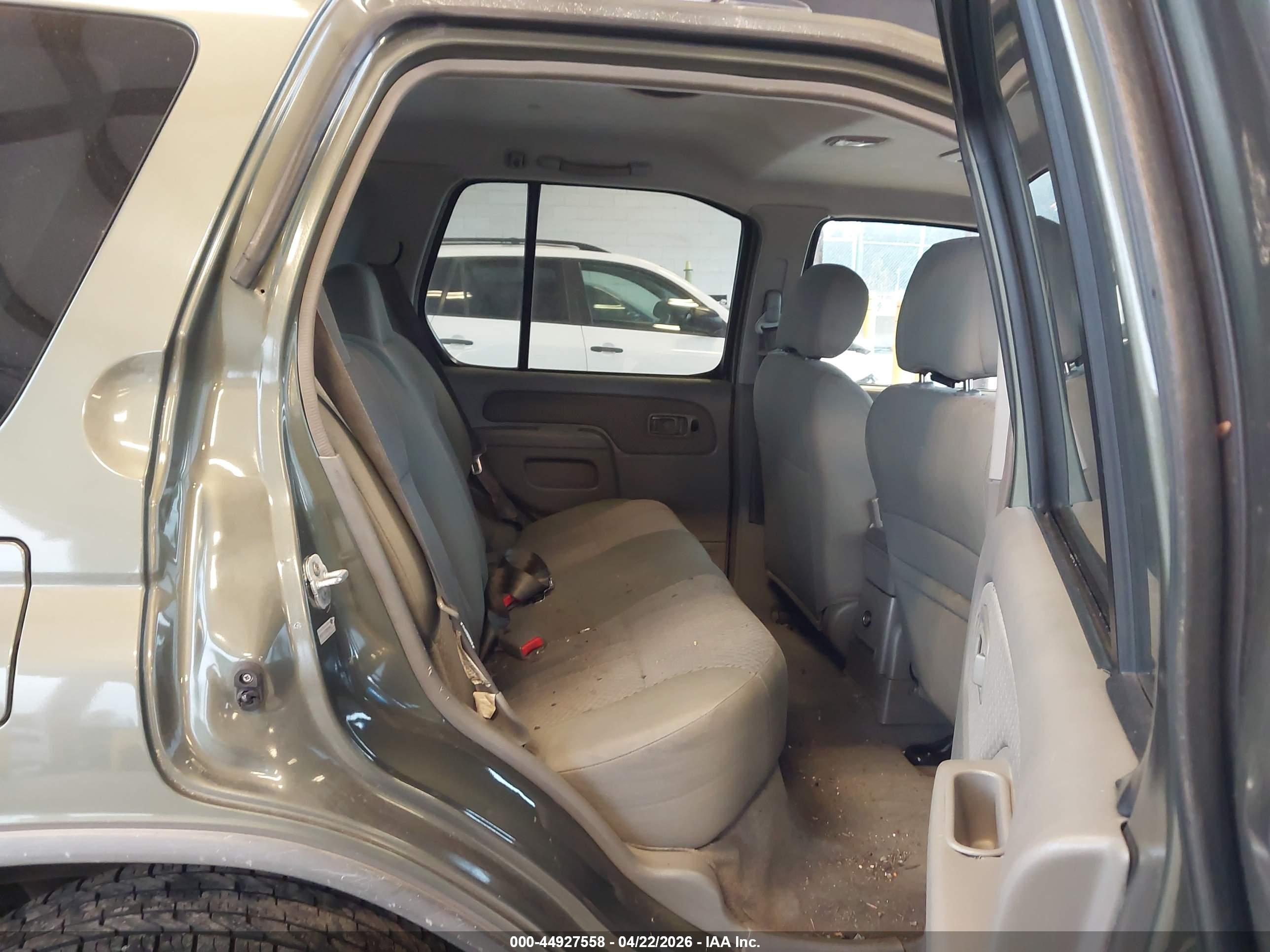 NISSAN XTERRA image 8