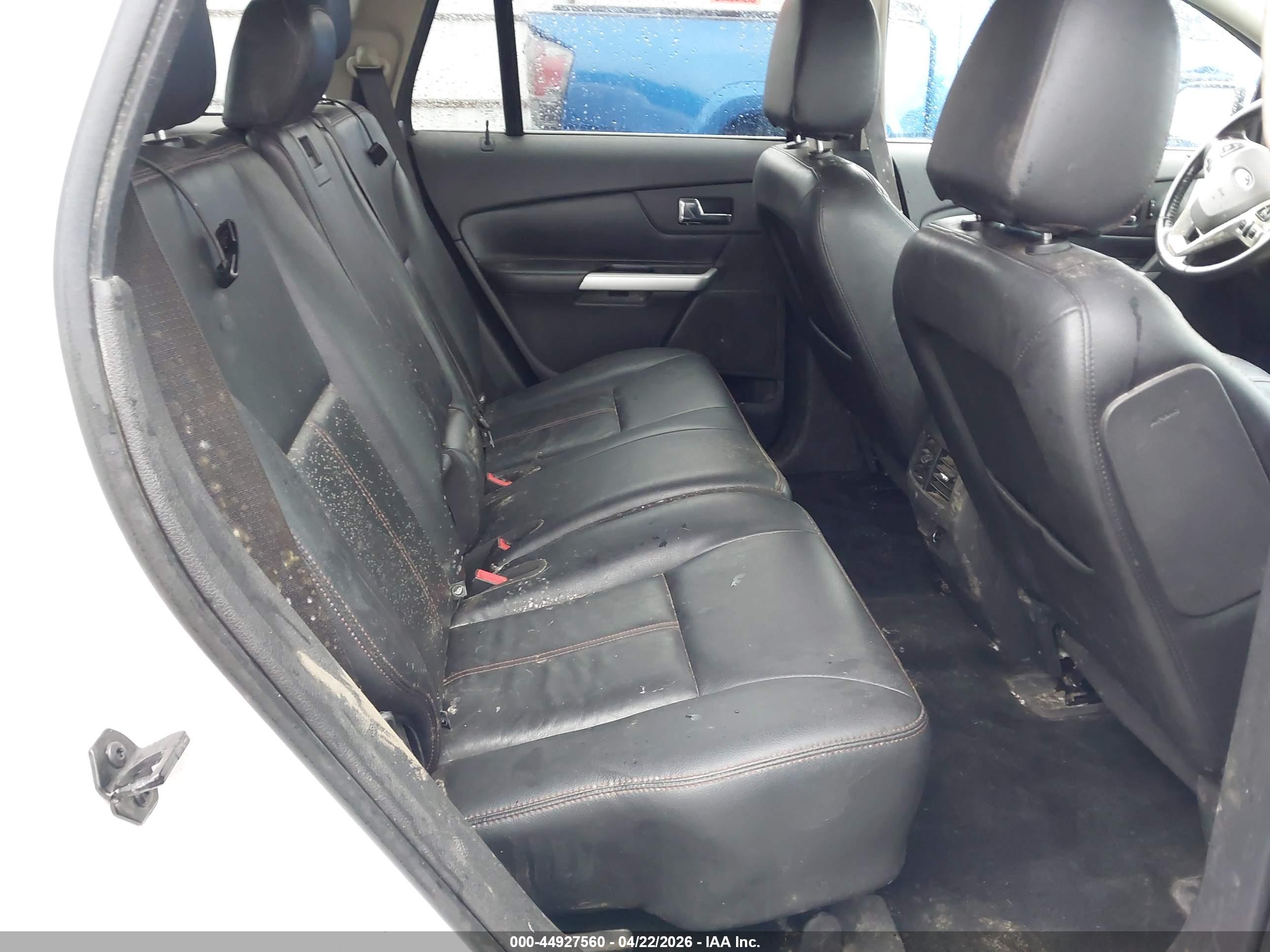 FORD EDGE image 8
