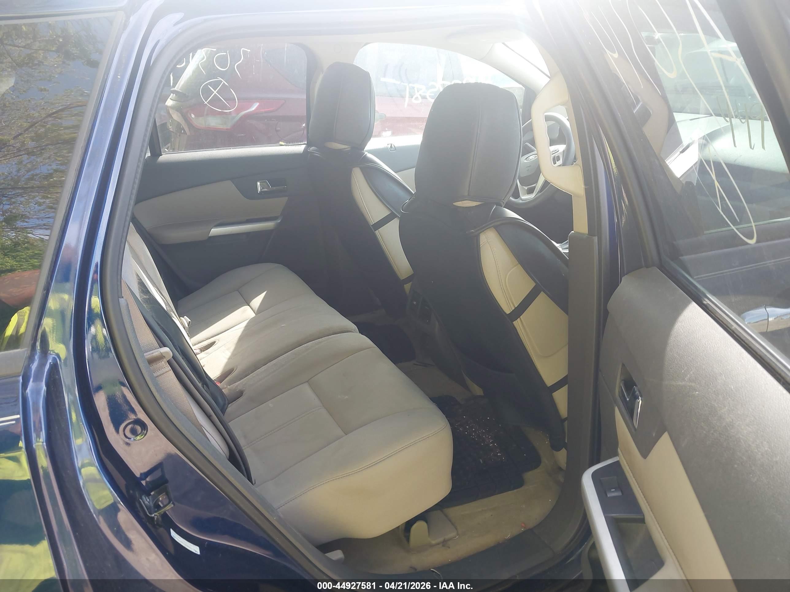 FORD EDGE image 8