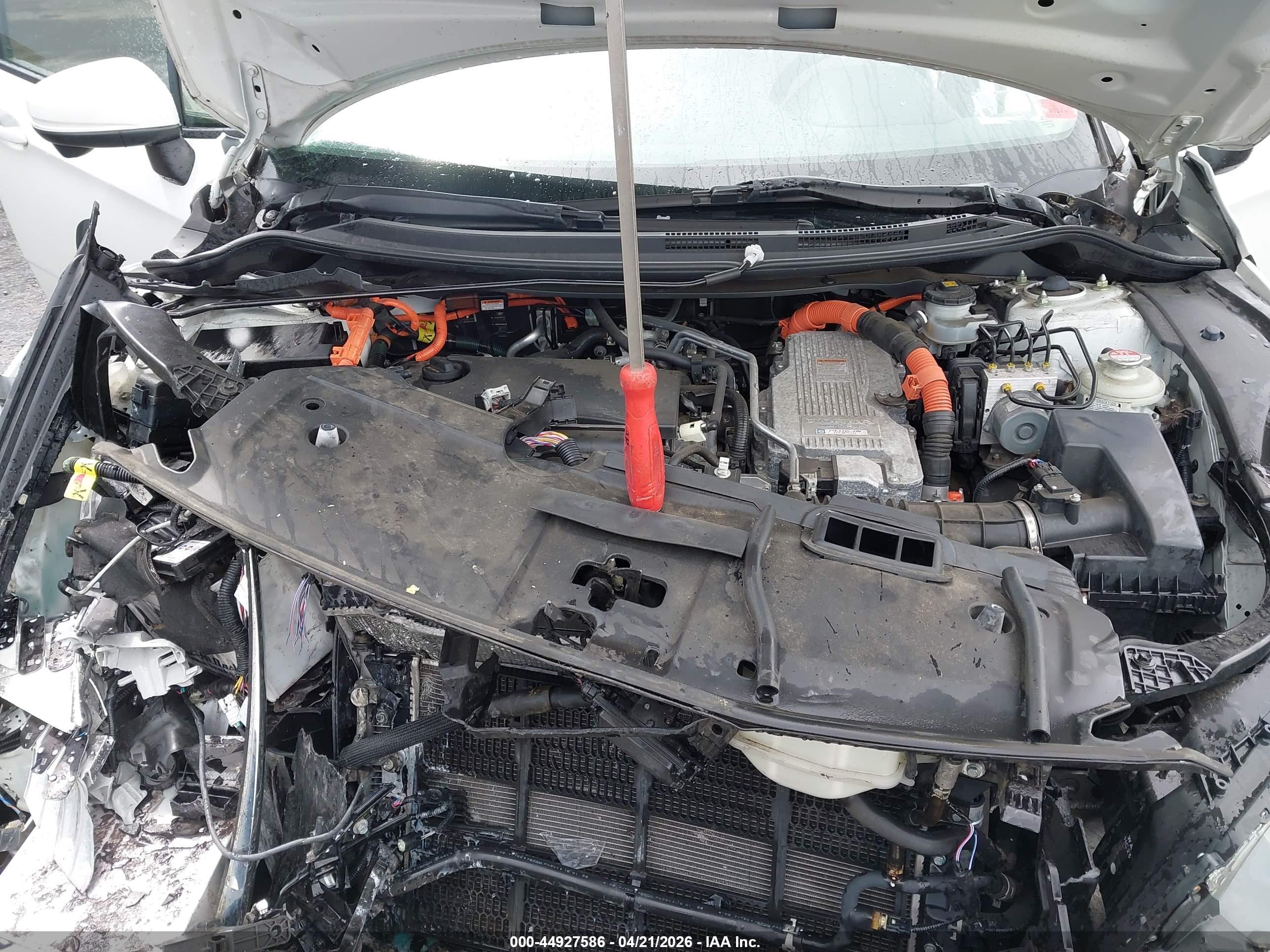 HONDA CLARITY image 10