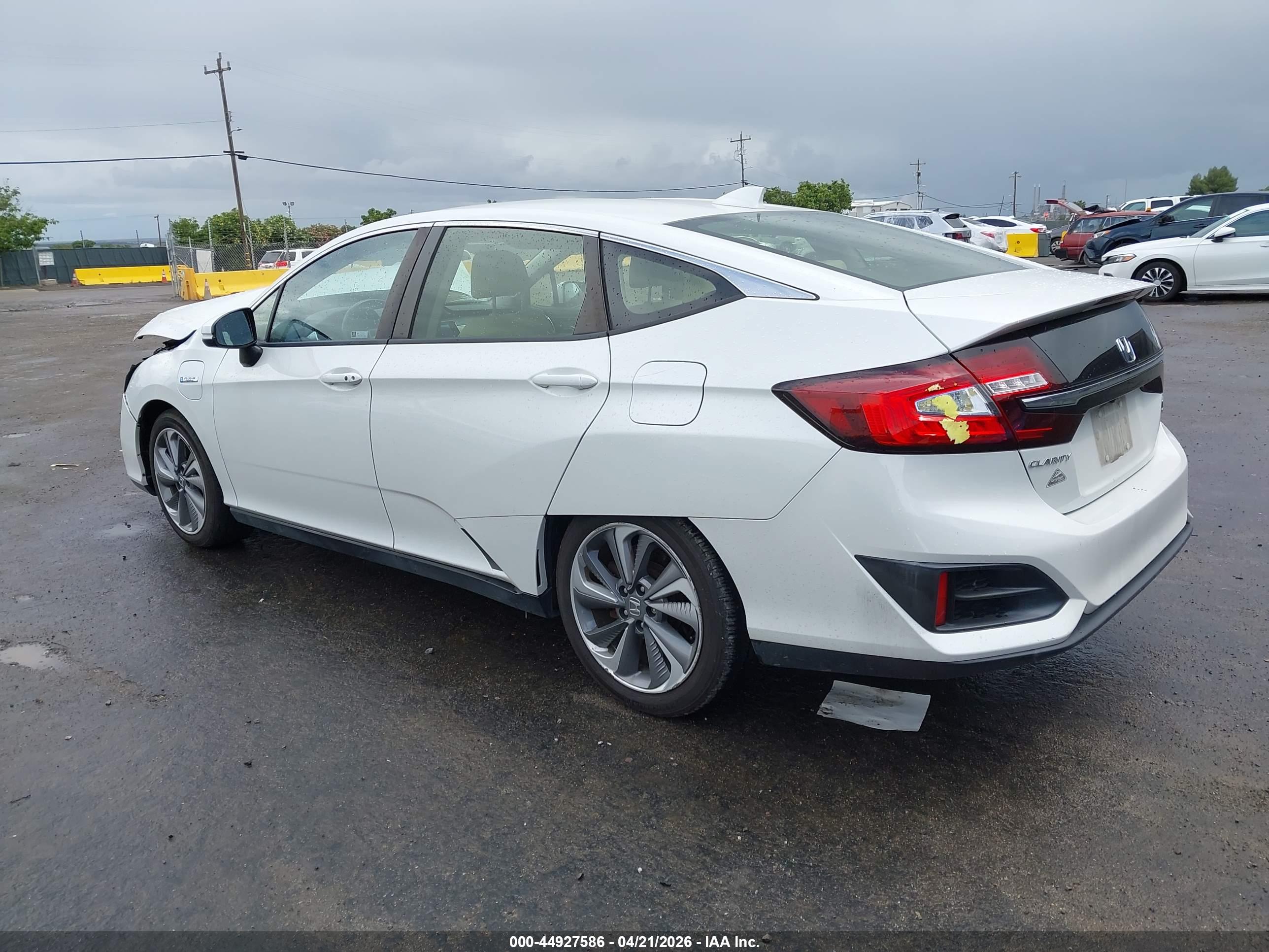 HONDA CLARITY image 3
