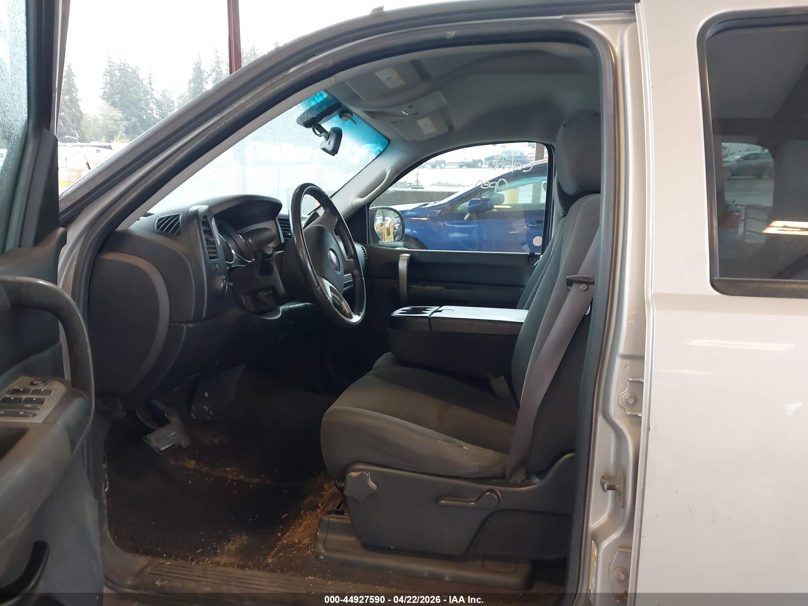 GMC SIERRA image 5