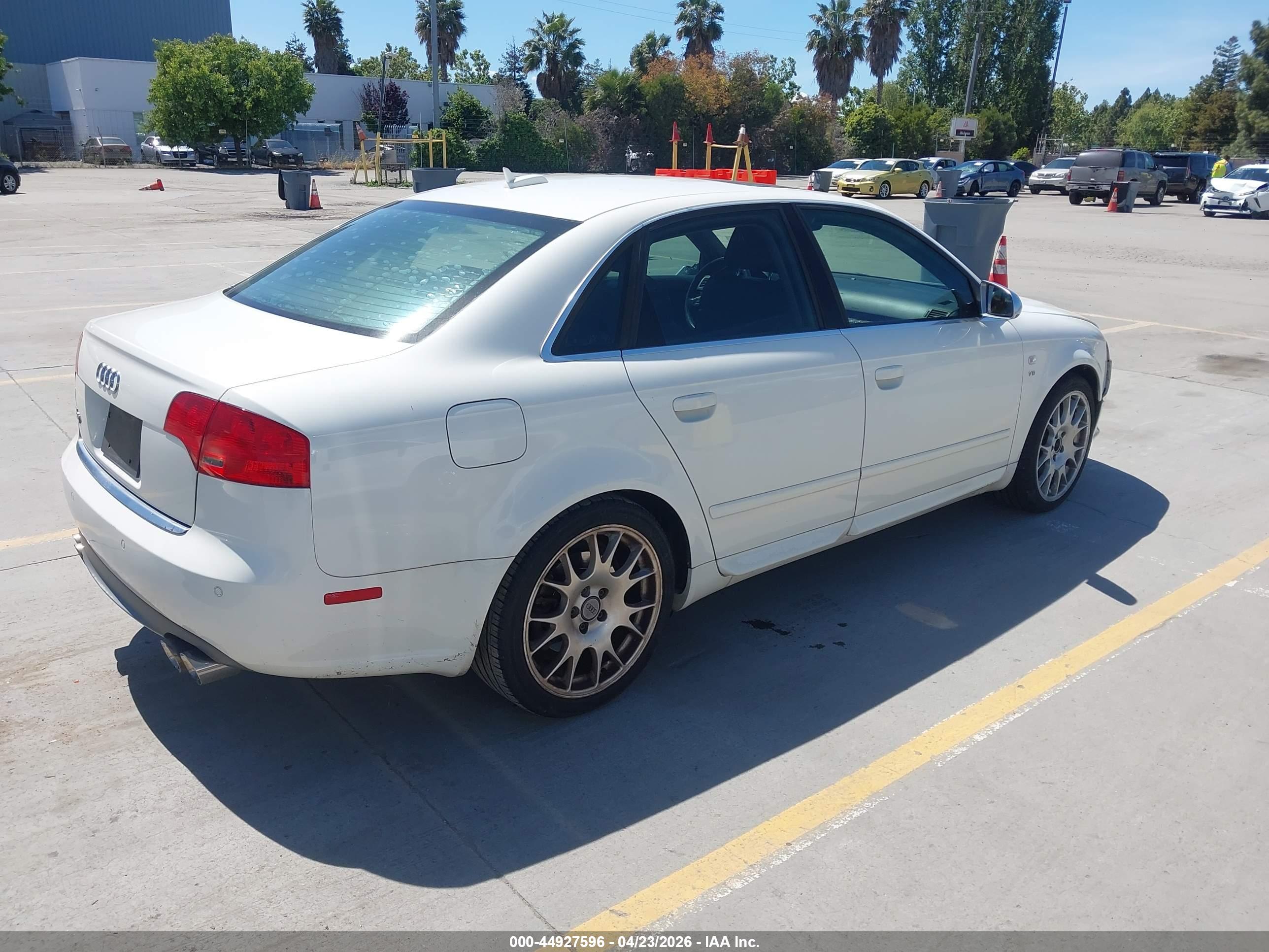 AUDI S4 image 4