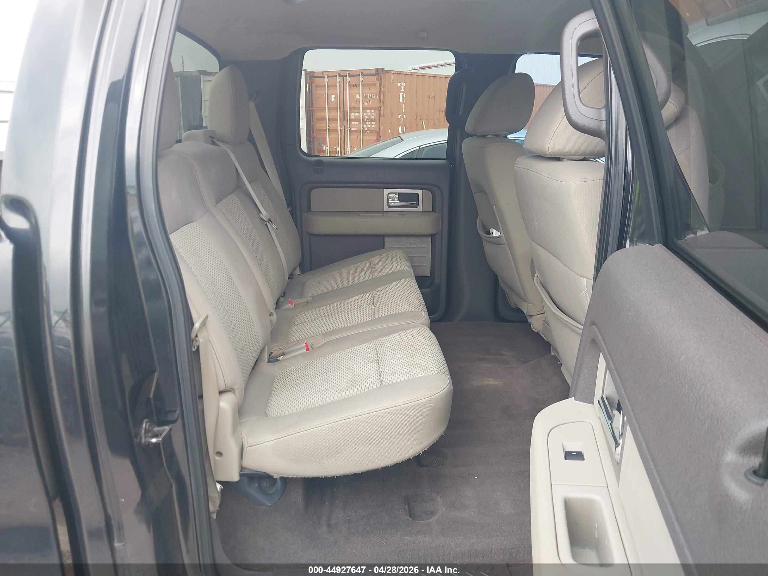 FORD F-150 image 8