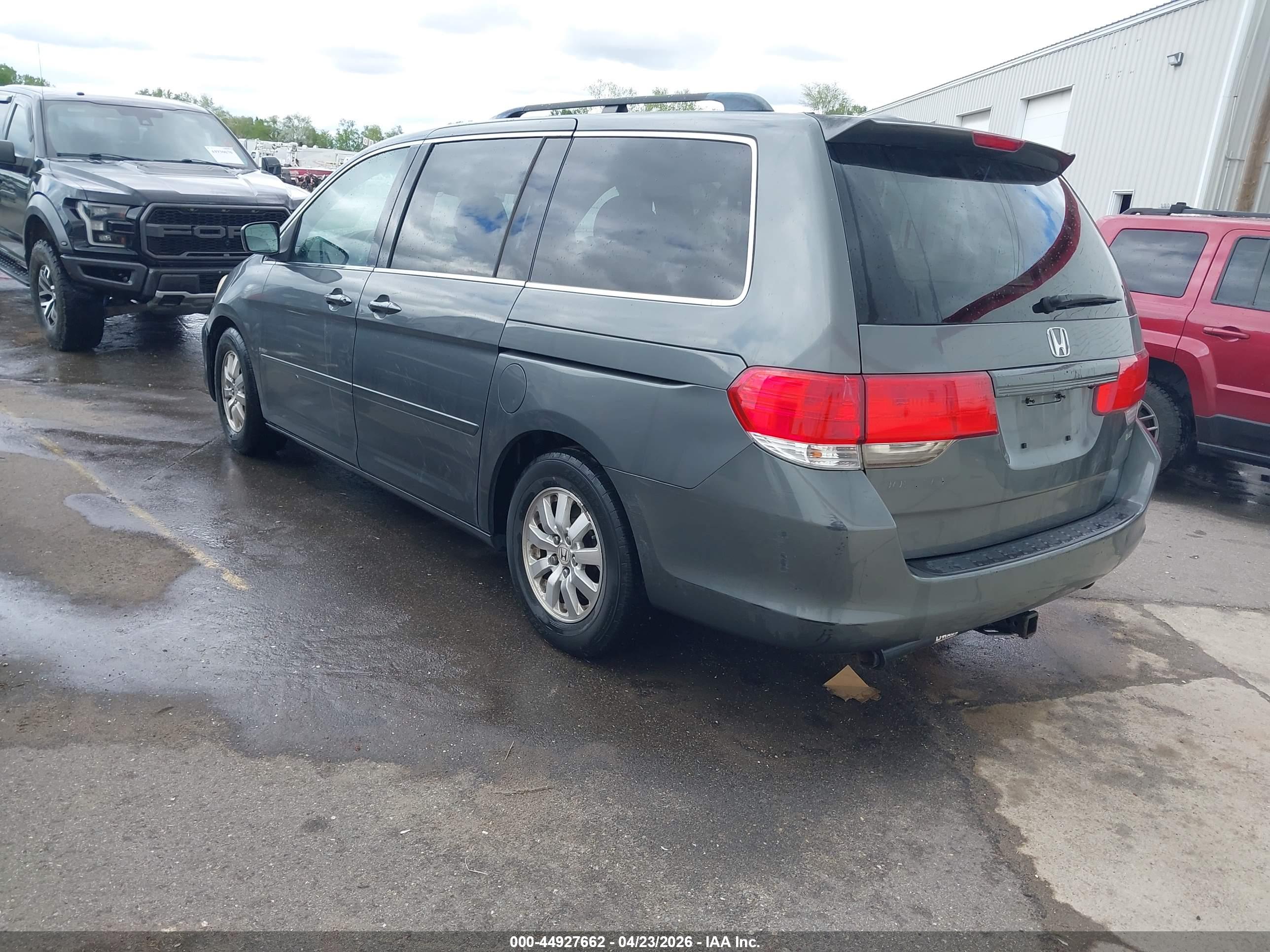 HONDA ODYSSEY image 3