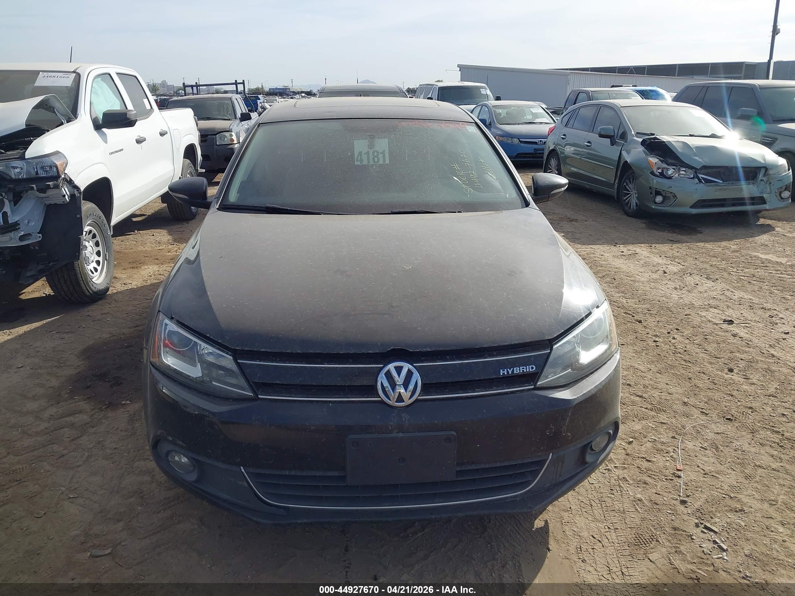 VOLKSWAGEN JETTA image 6