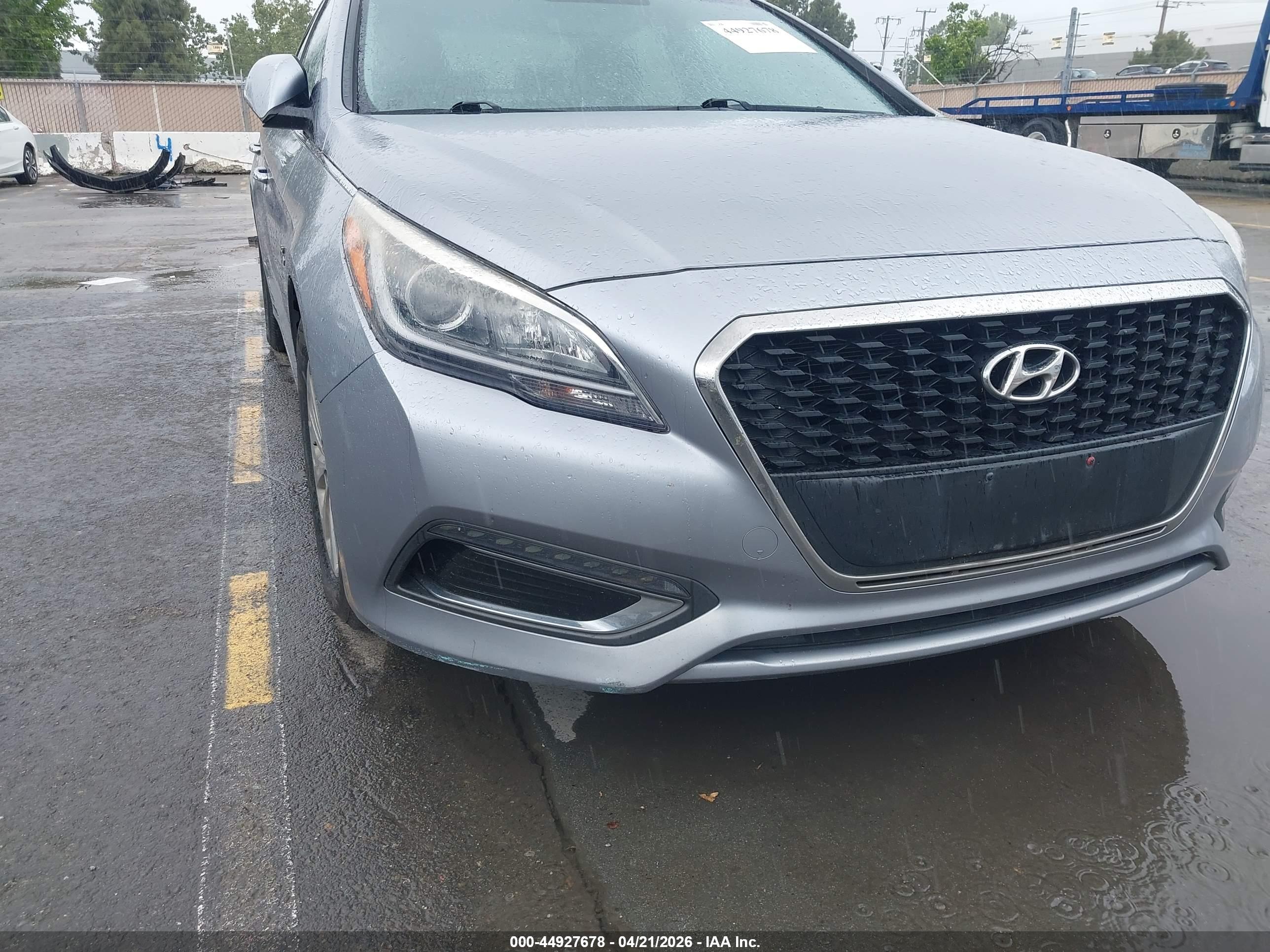 HYUNDAI SONATA image 6