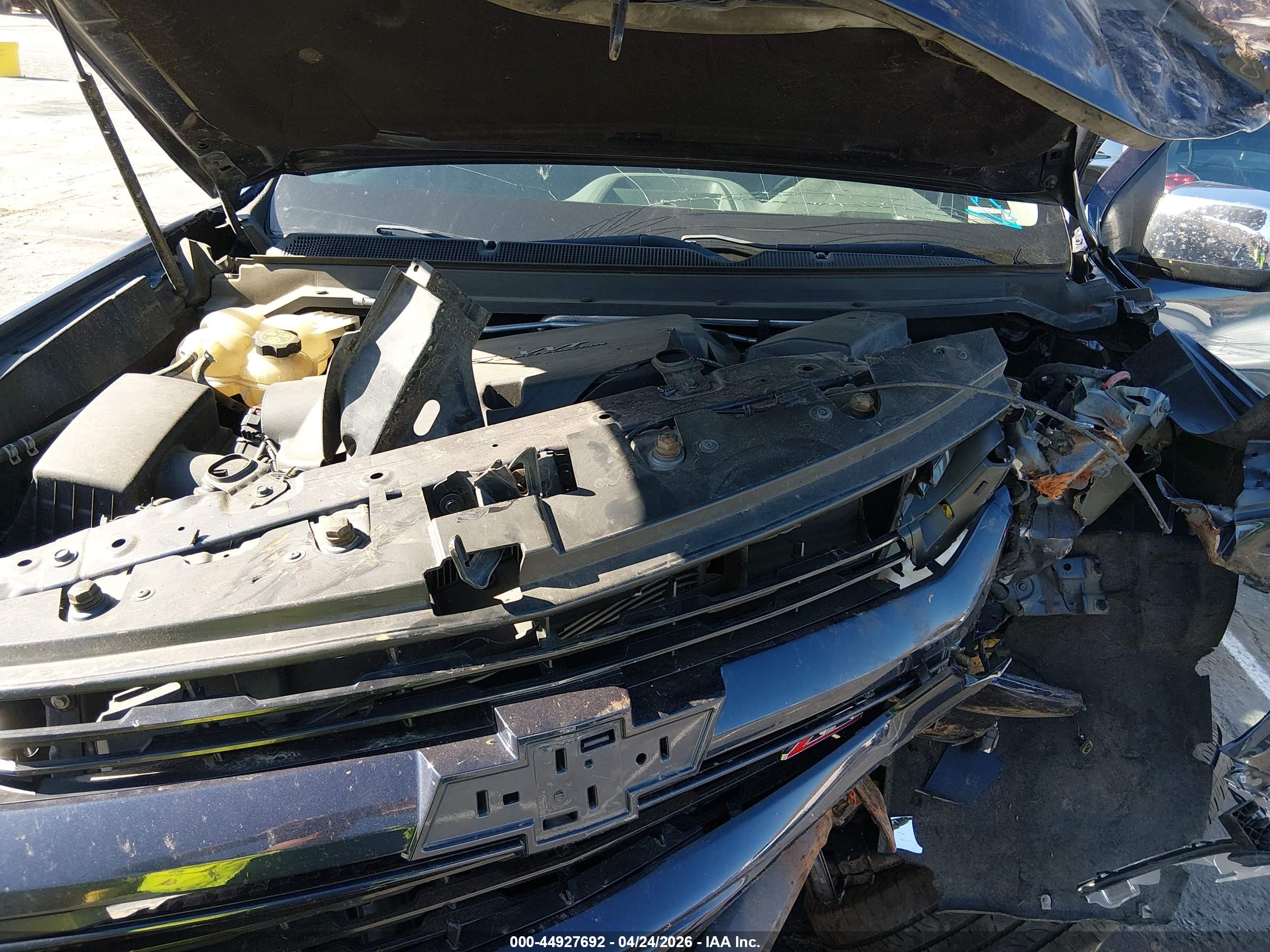CHEVROLET COLORADO image 10