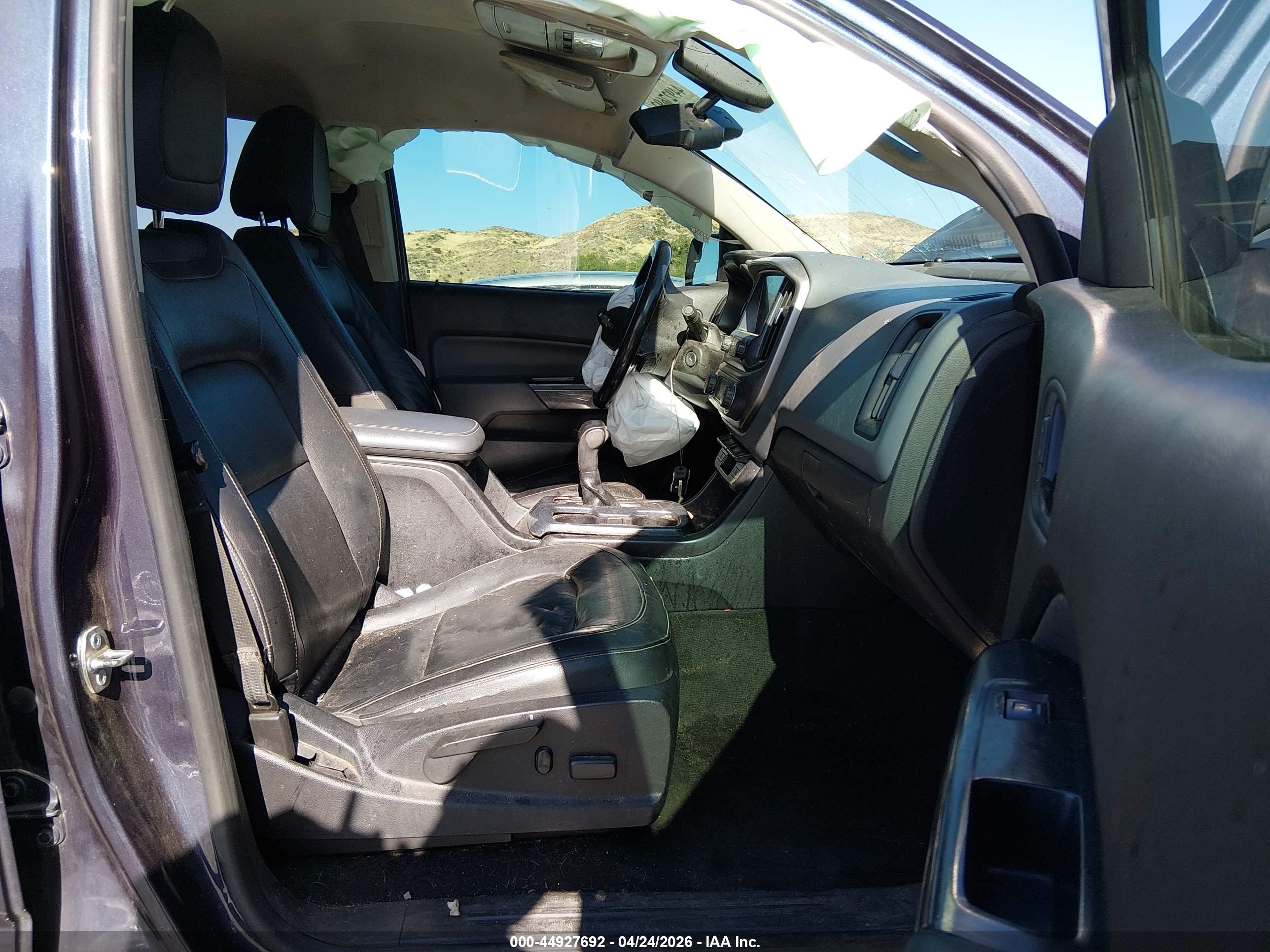 CHEVROLET COLORADO image 5