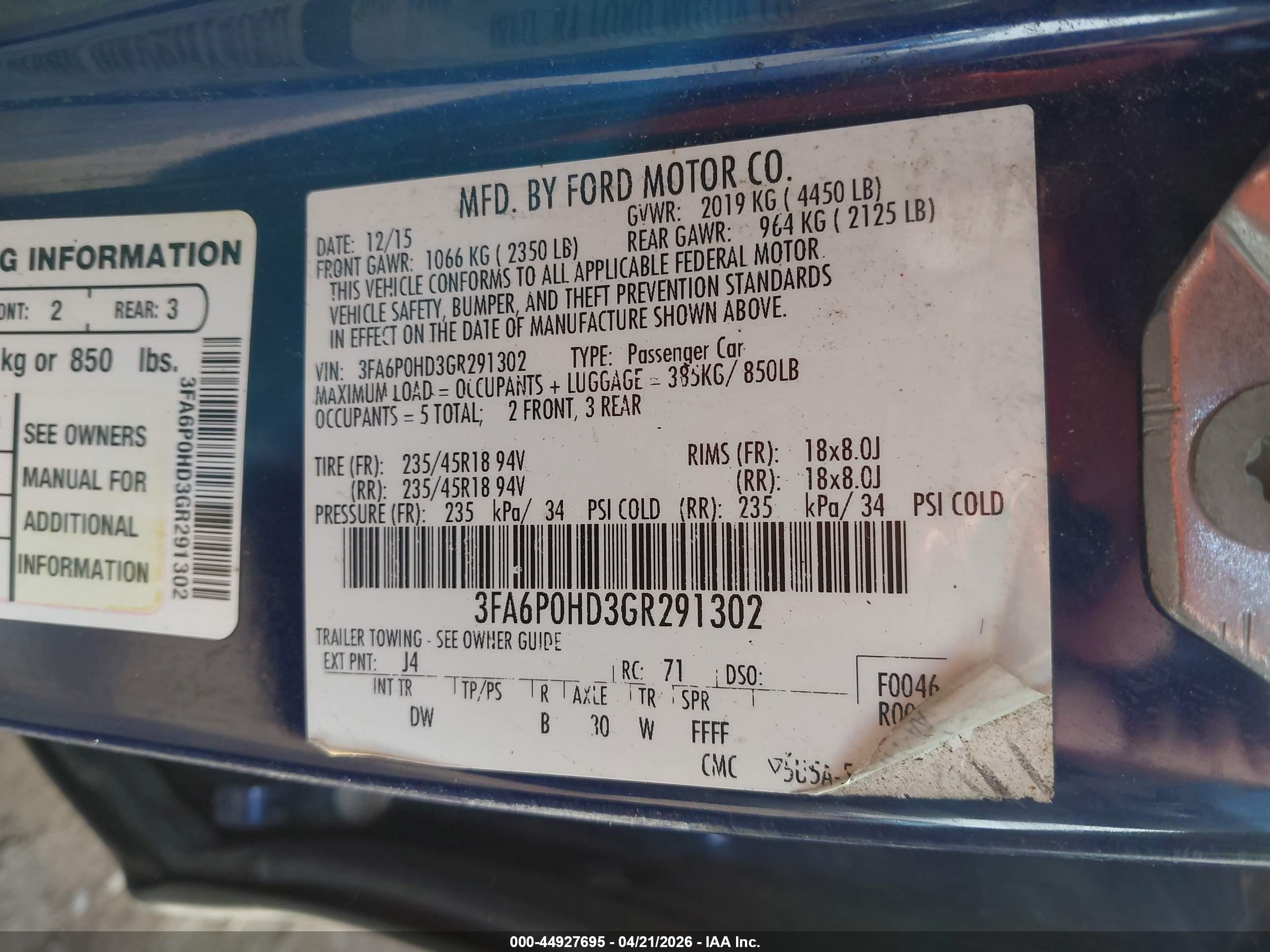 FORD FUSION image 9