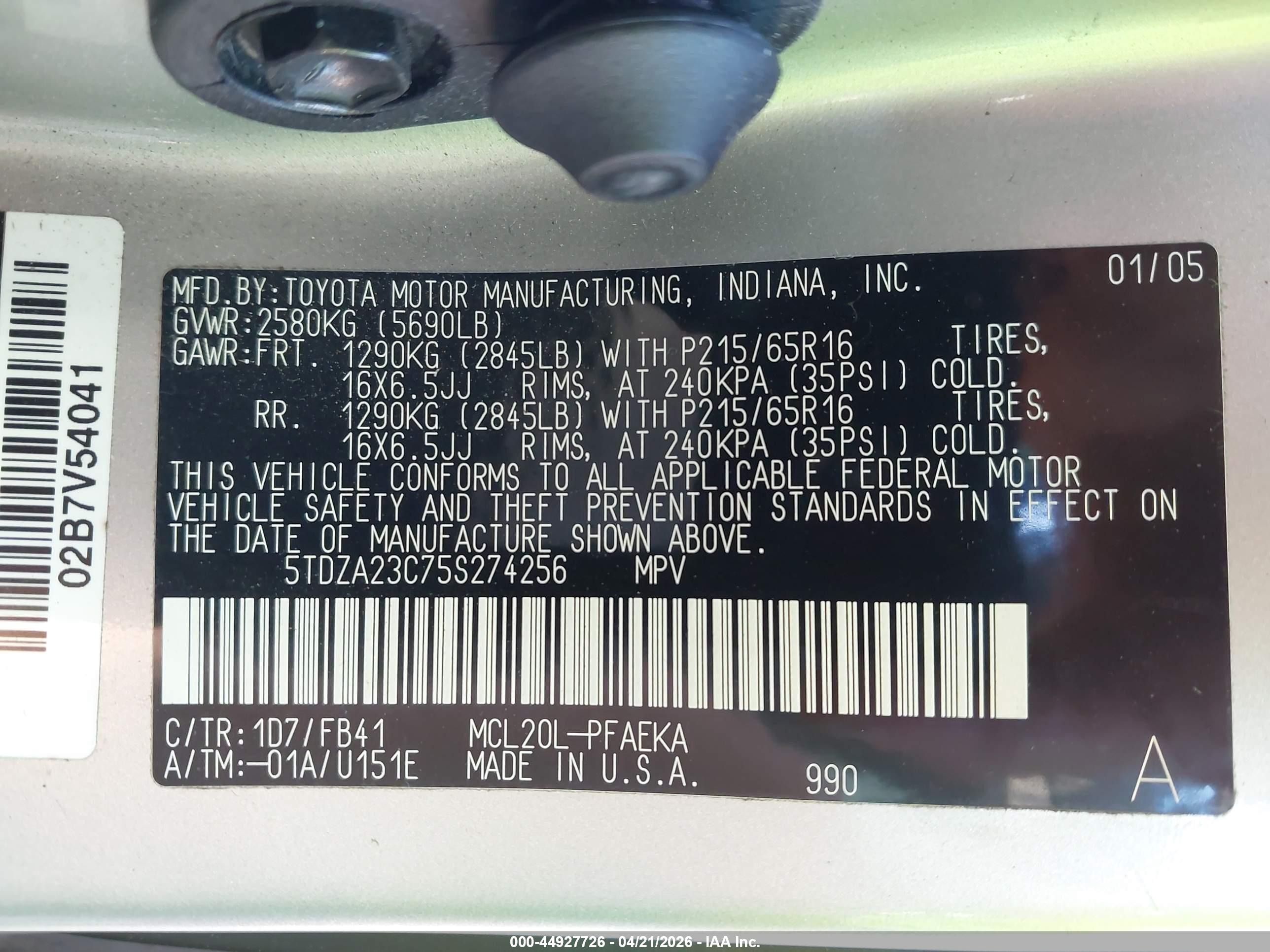 TOYOTA SIENNA image 9