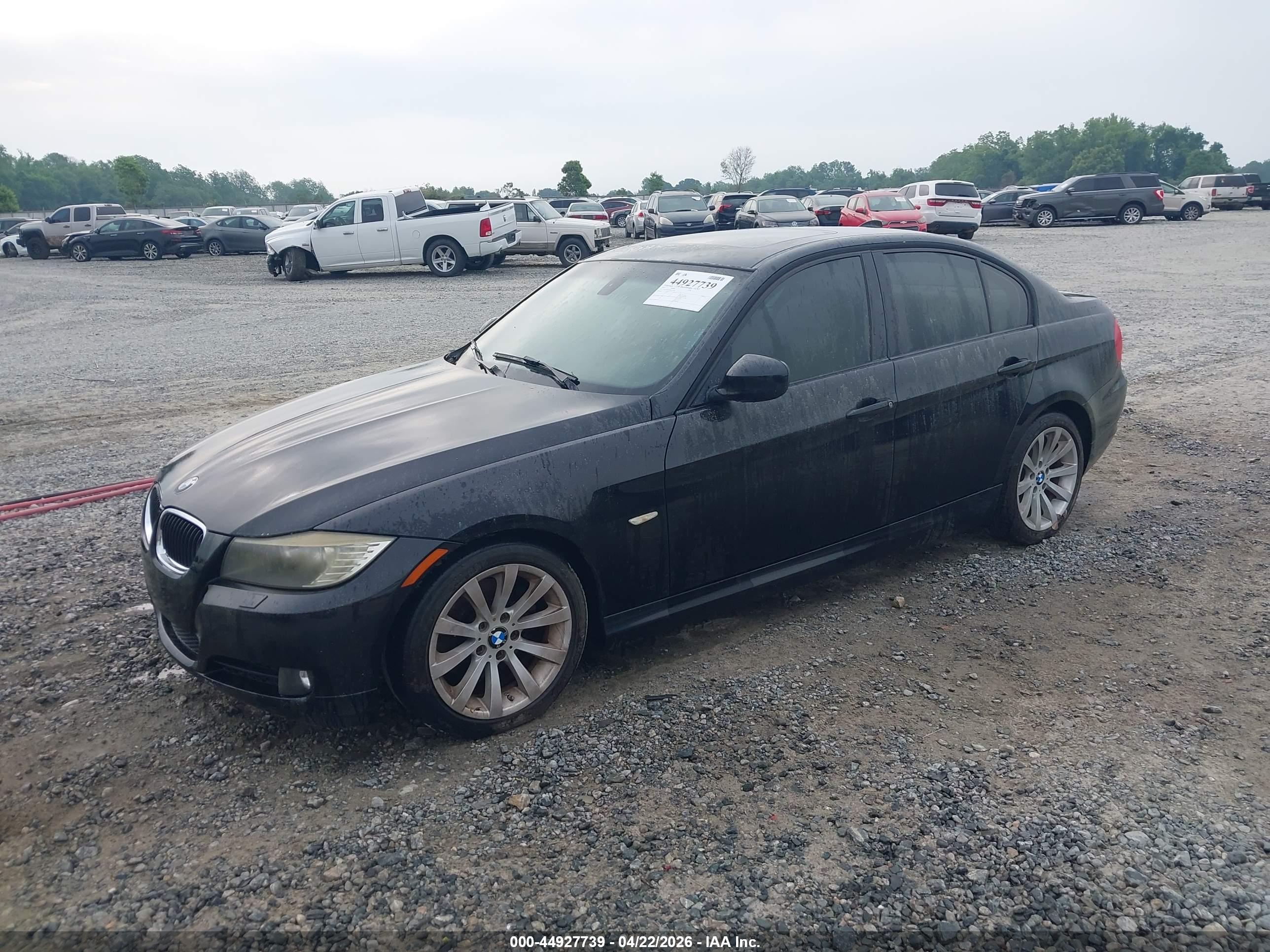 BMW 328I image 2