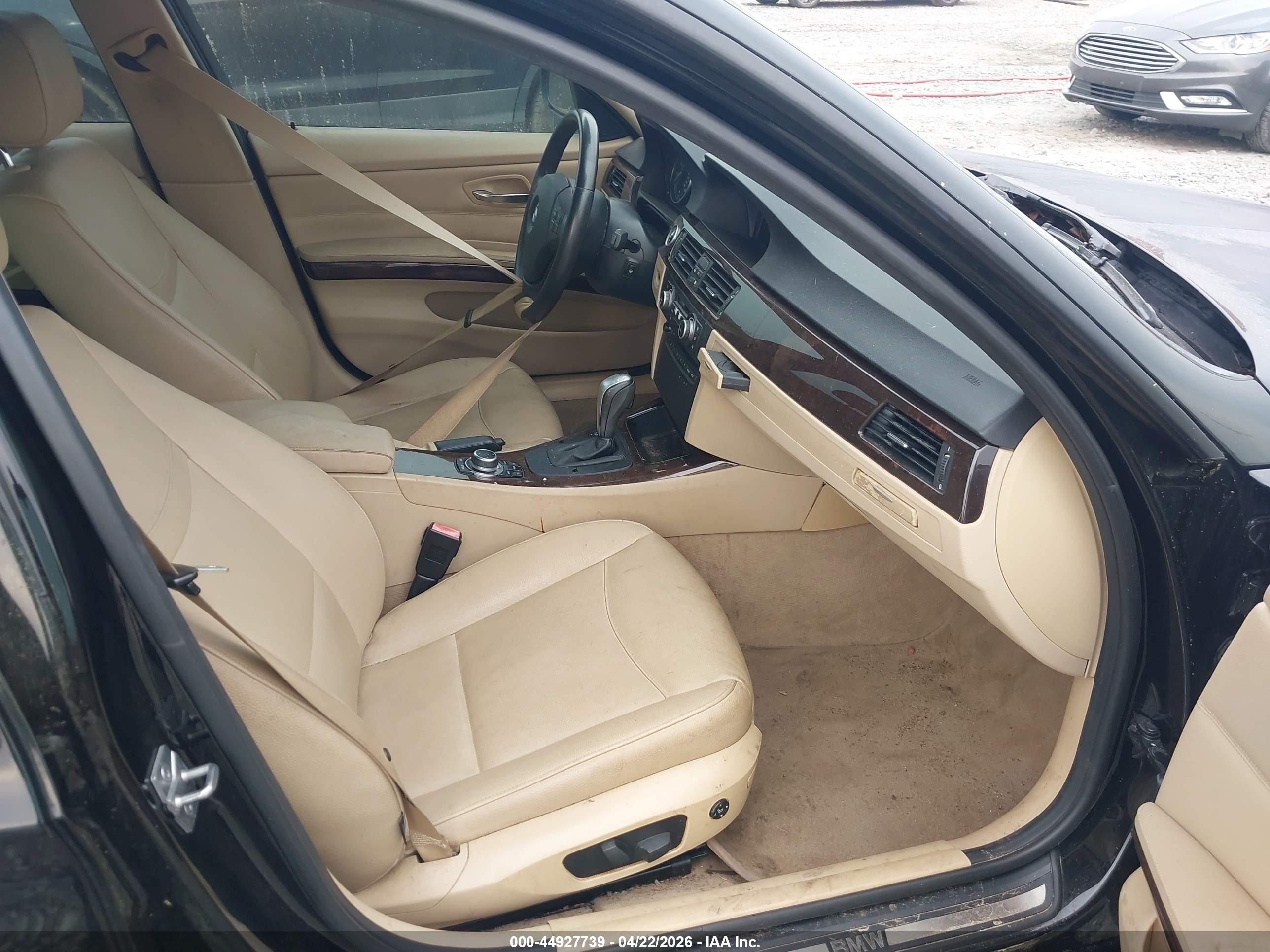 BMW 328I image 5
