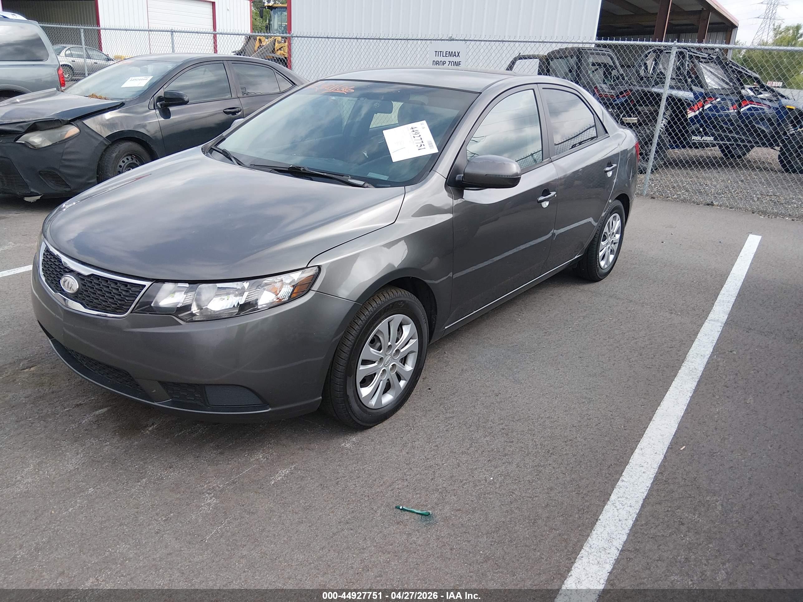 KIA FORTE image 2