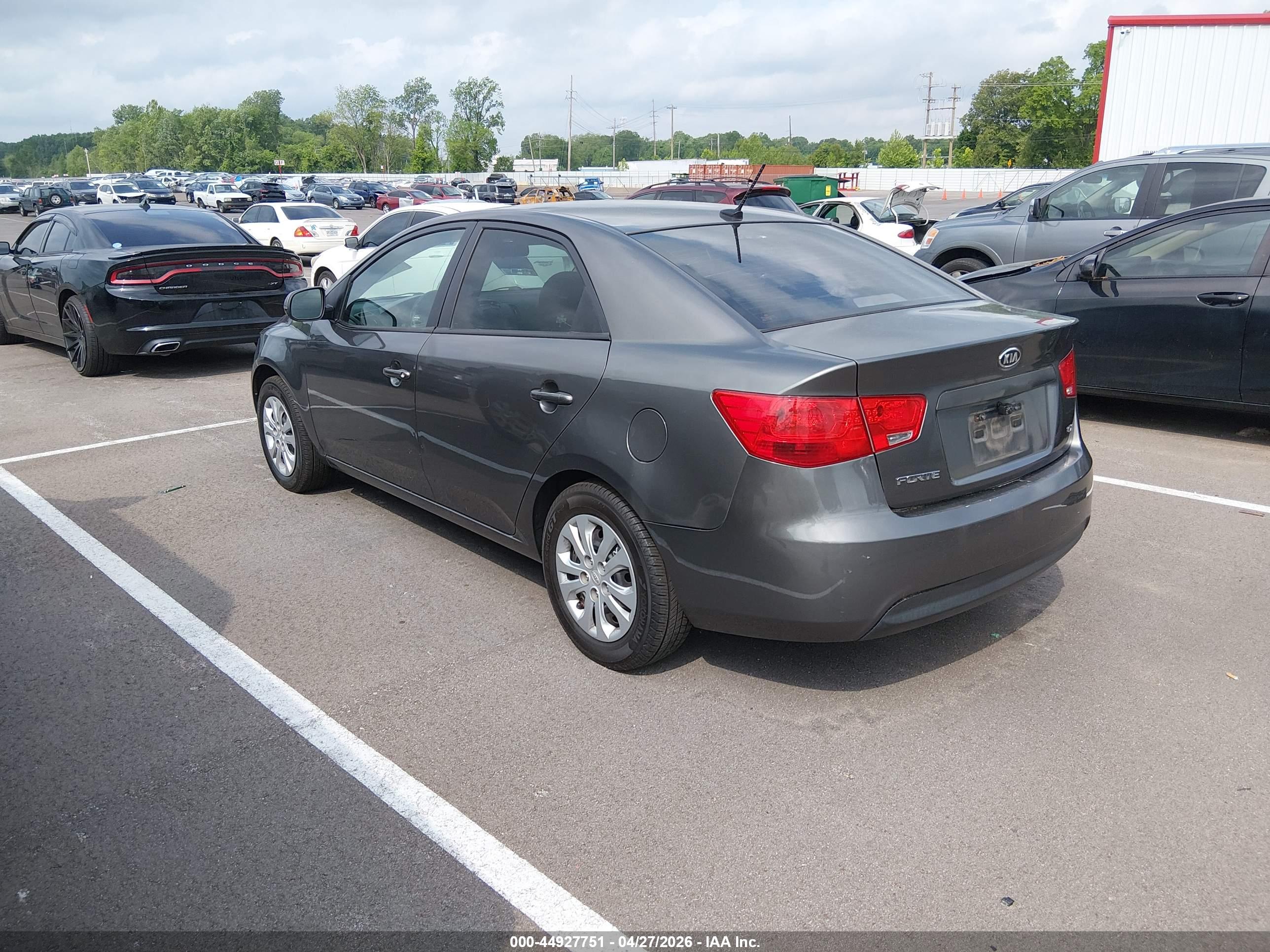 KIA FORTE image 3