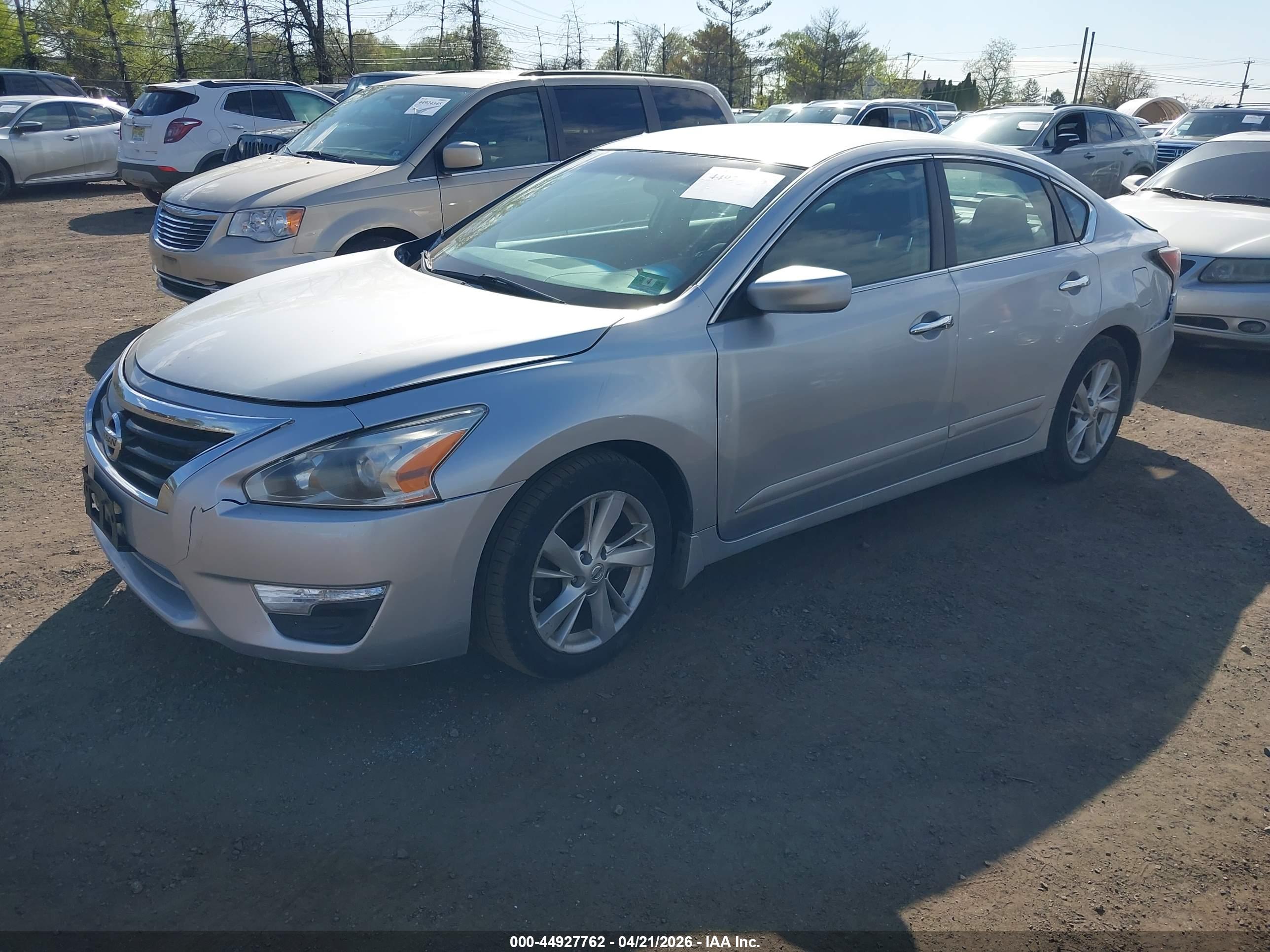 NISSAN ALTIMA image 2