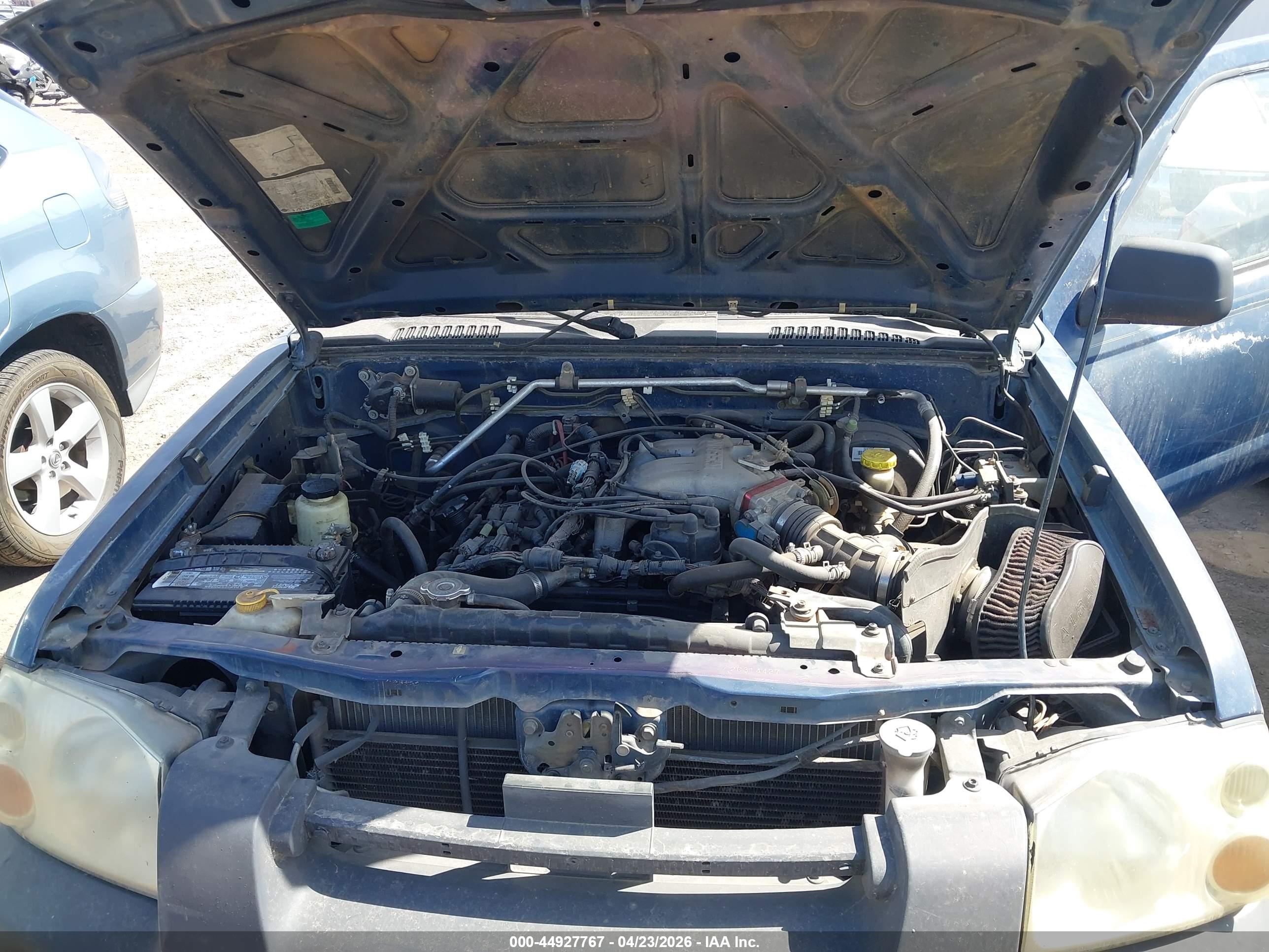 NISSAN FRONTIER image 10