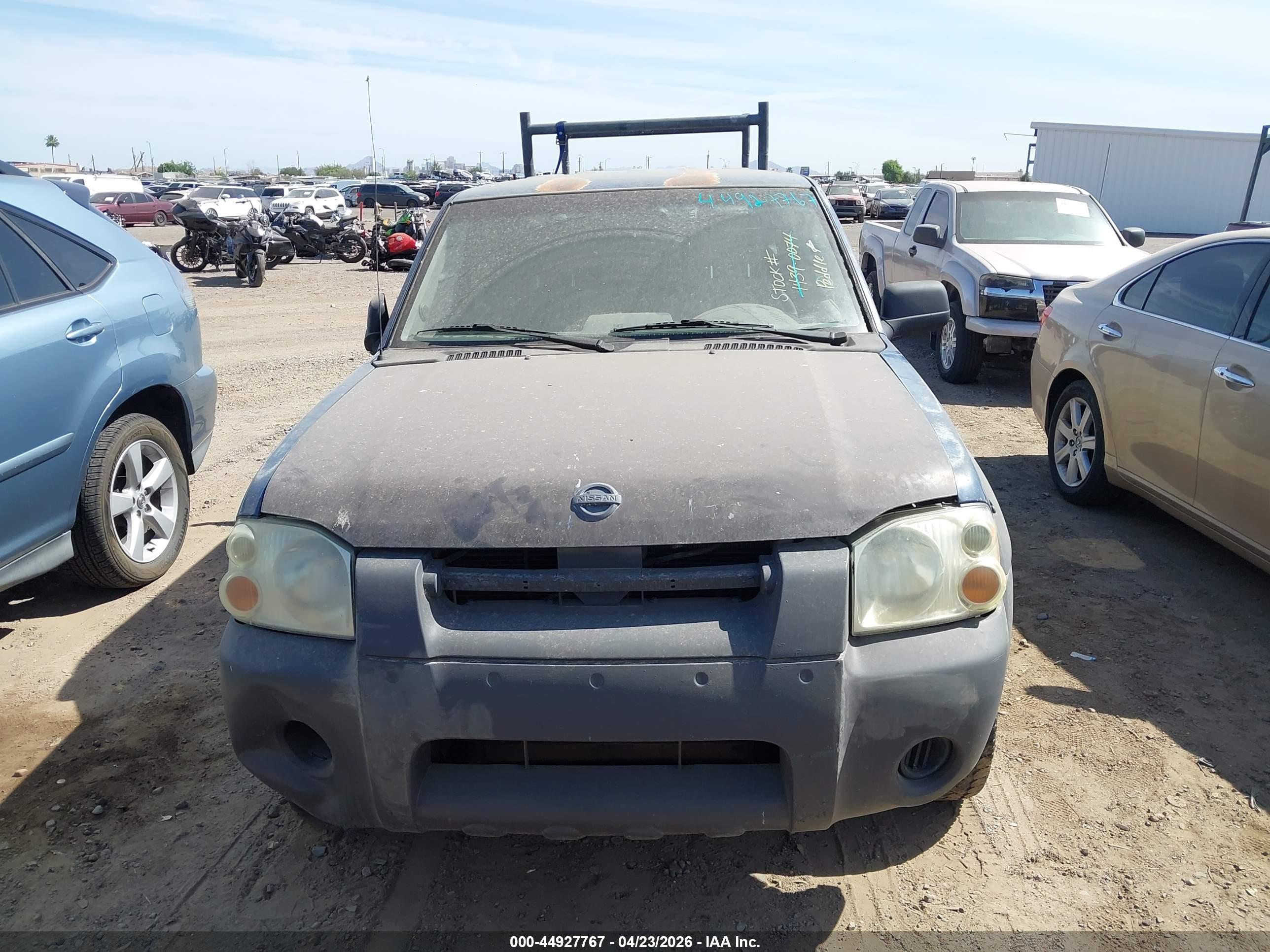 NISSAN FRONTIER image 6