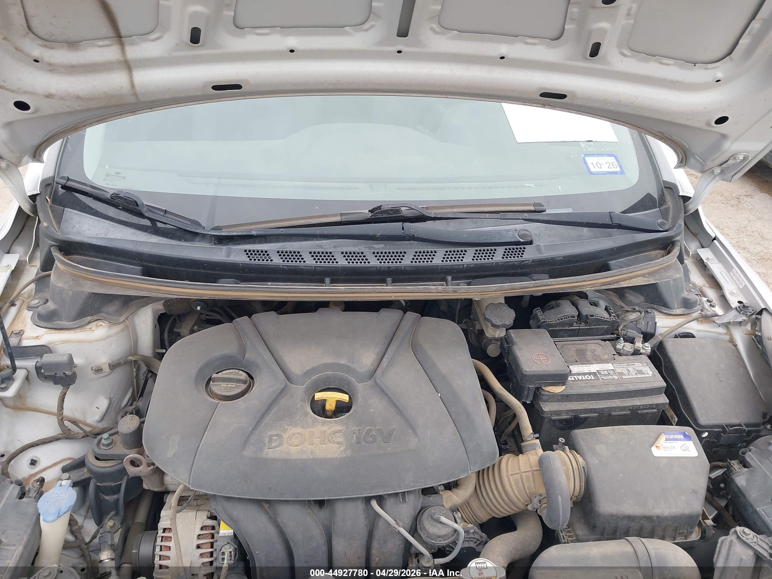 HYUNDAI ELANTRA image 10