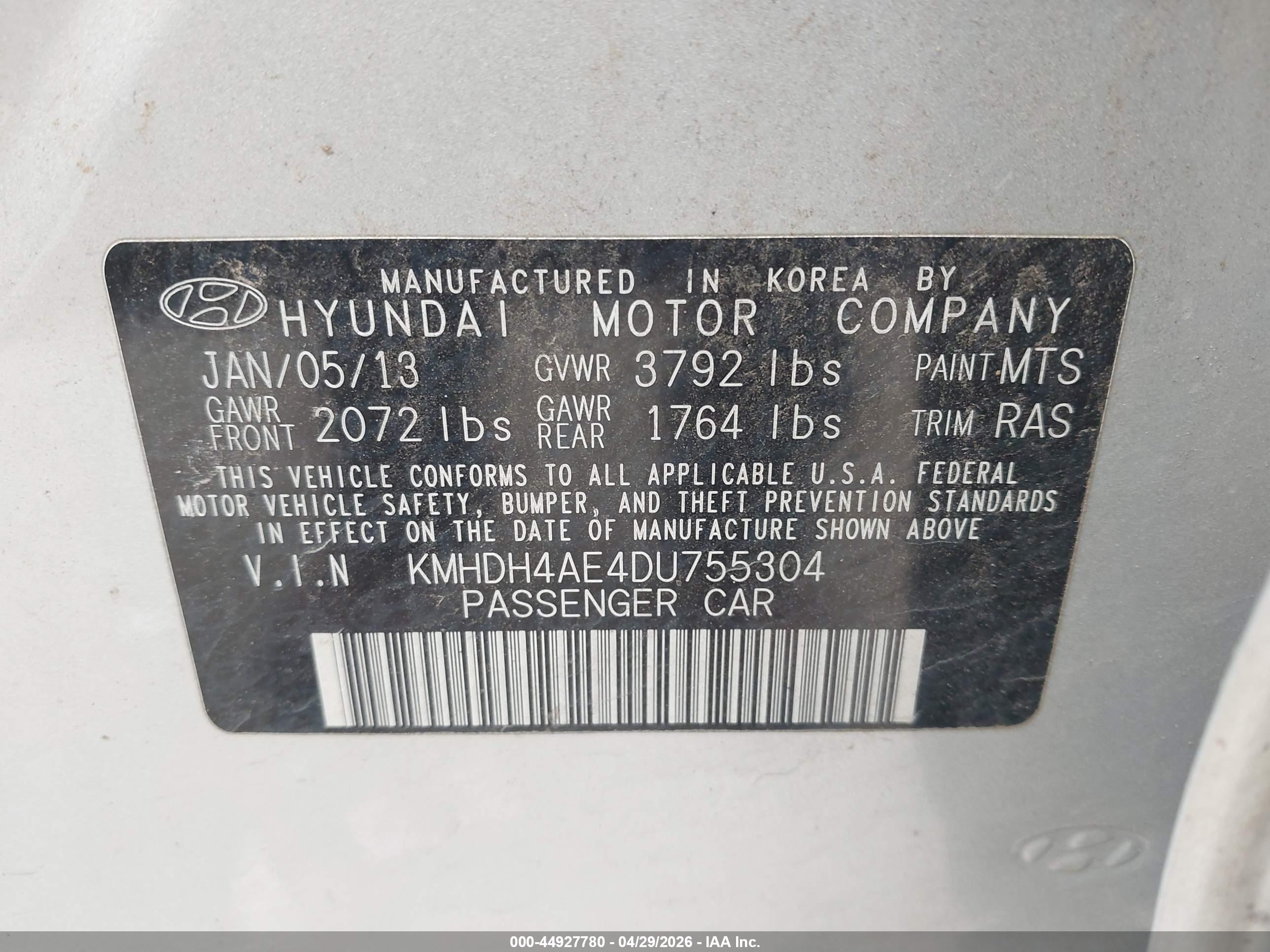HYUNDAI ELANTRA image 9