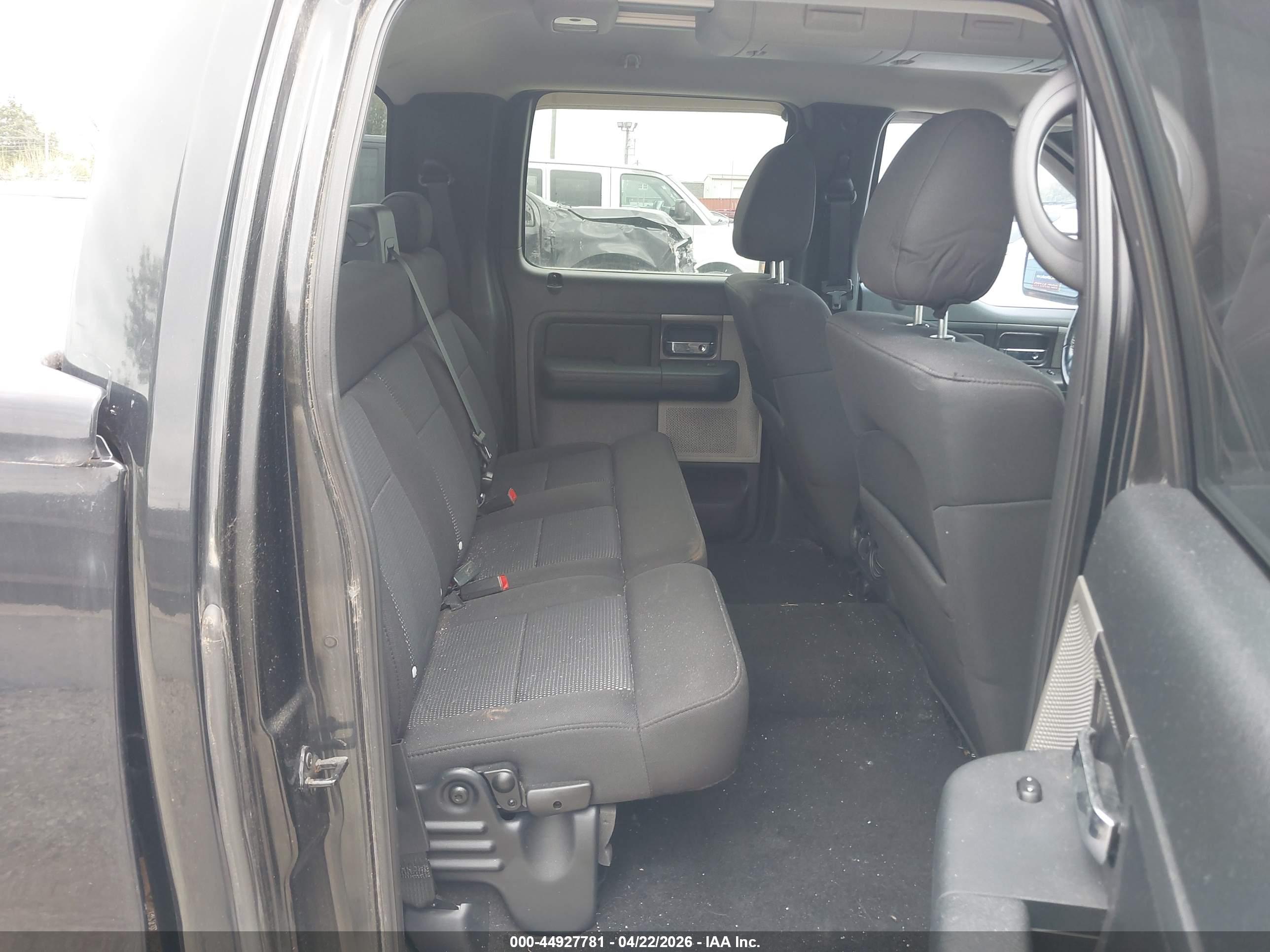 FORD F-150 image 8