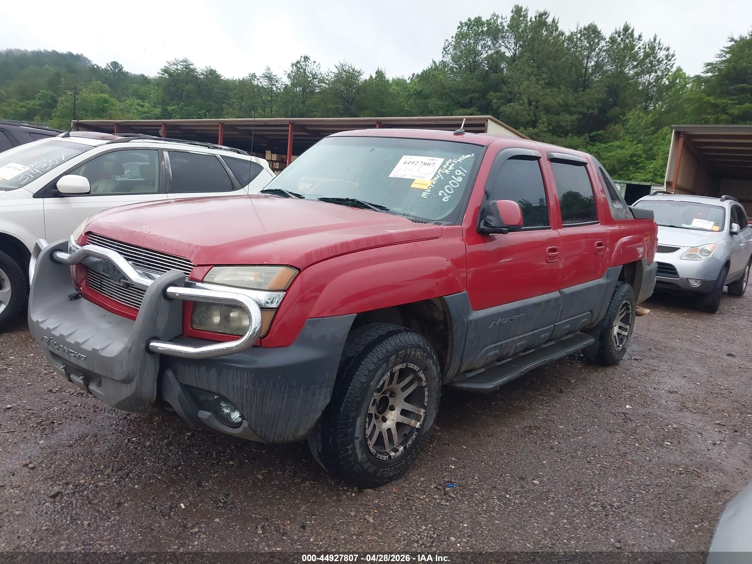 CHEVROLET AVALANCHE image 2