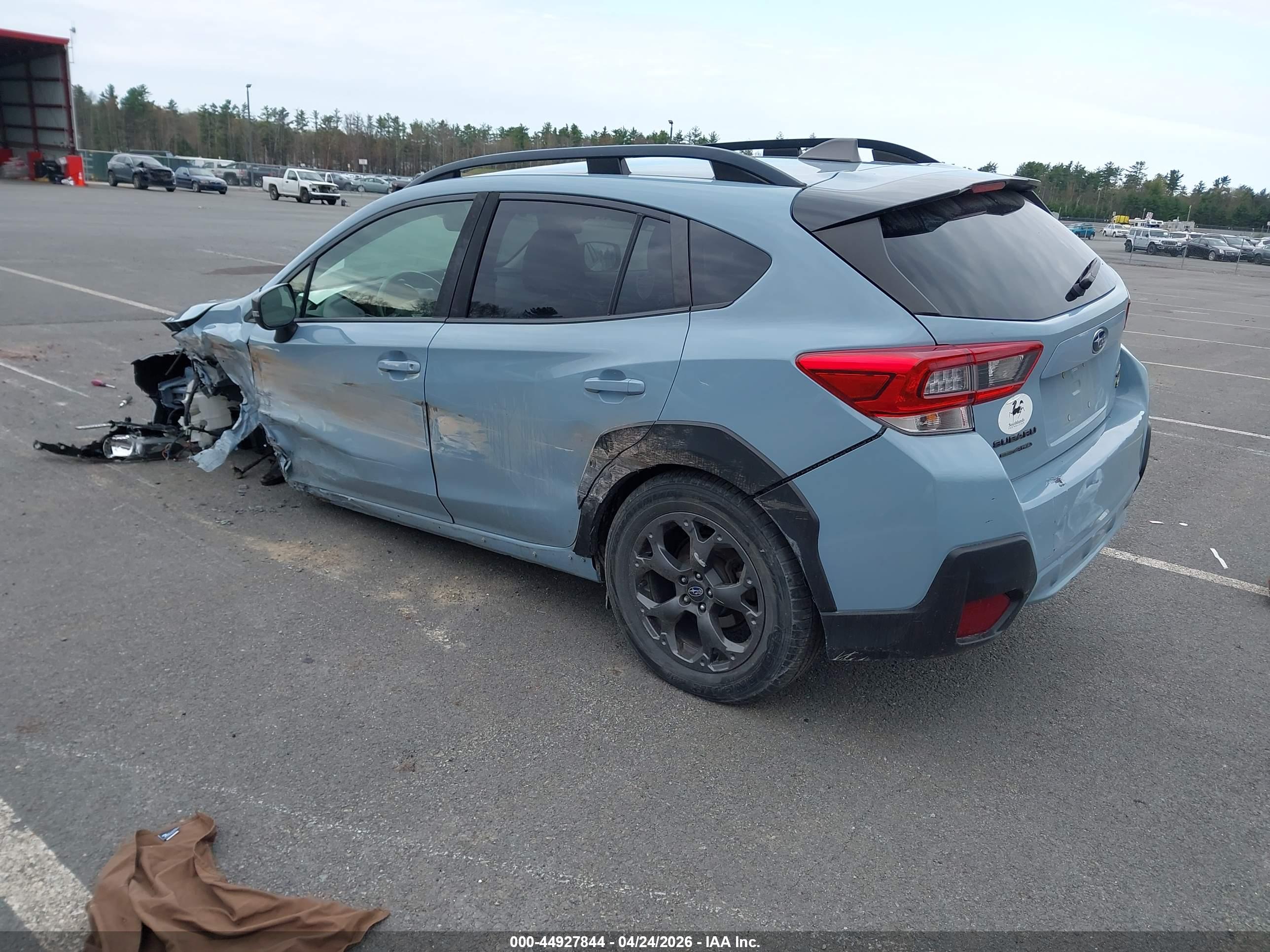 SUBARU CROSSTREK image 3