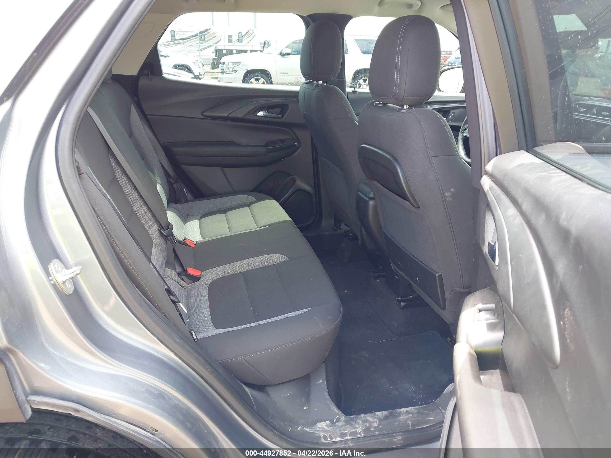 CHEVROLET TRAILBLAZER image 8