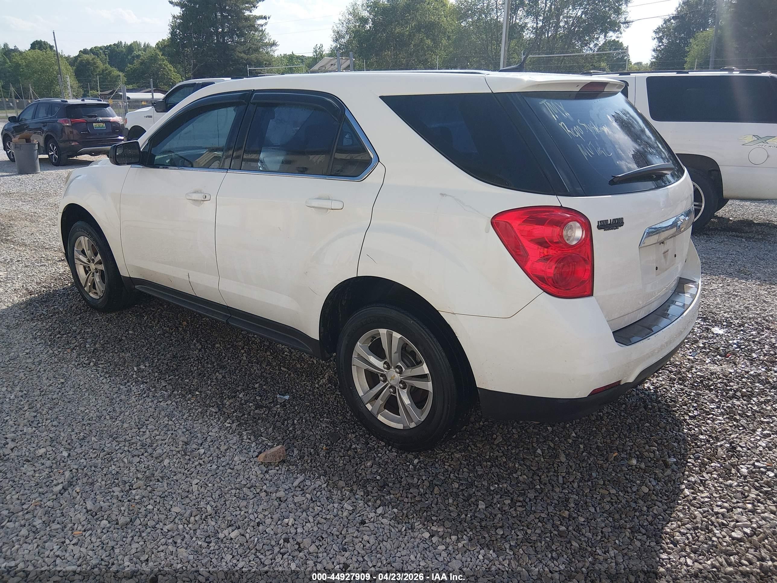 CHEVROLET EQUINOX image 3