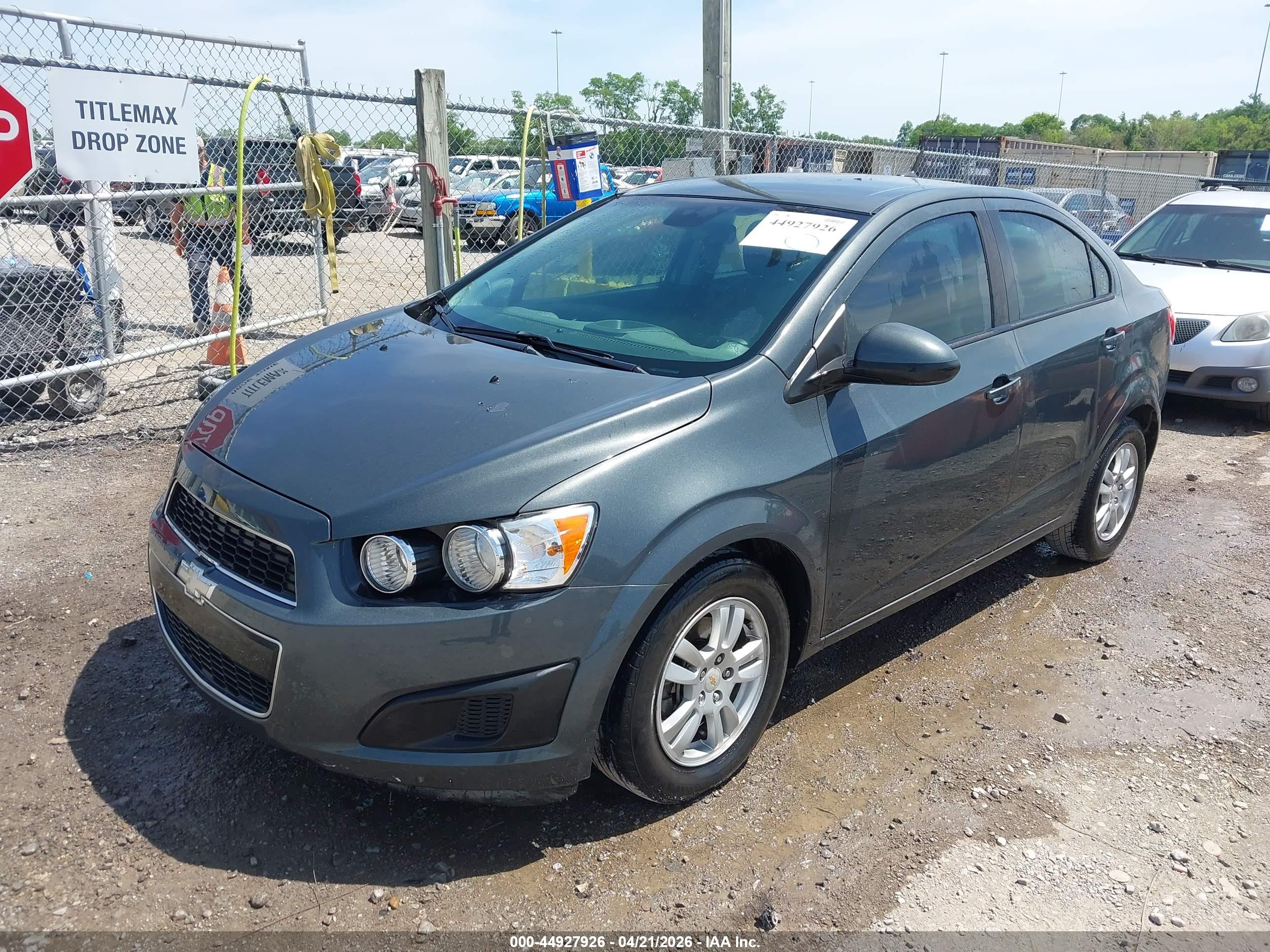 CHEVROLET SONIC image 6